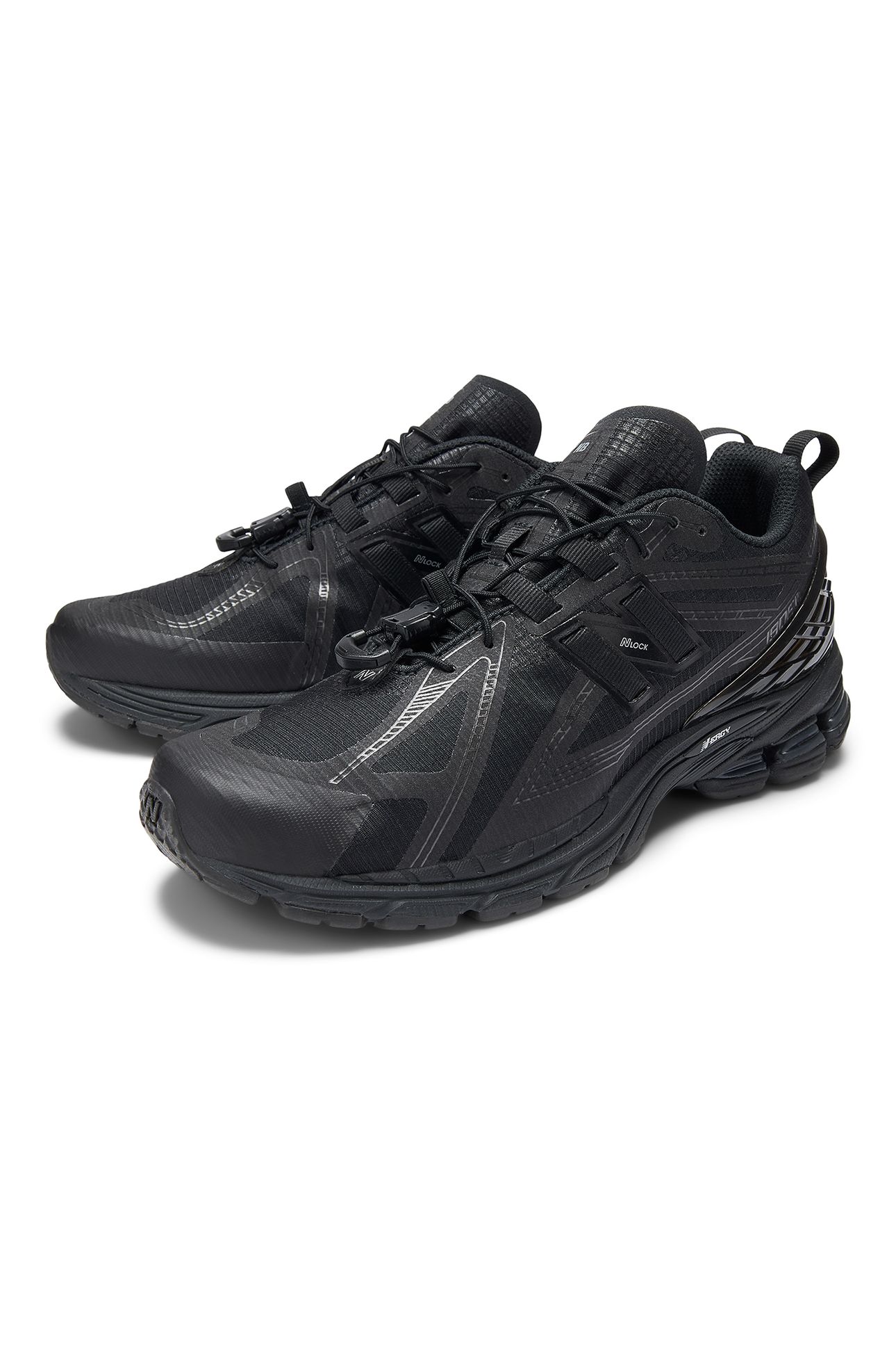UNISEX 1906R BLACK 8