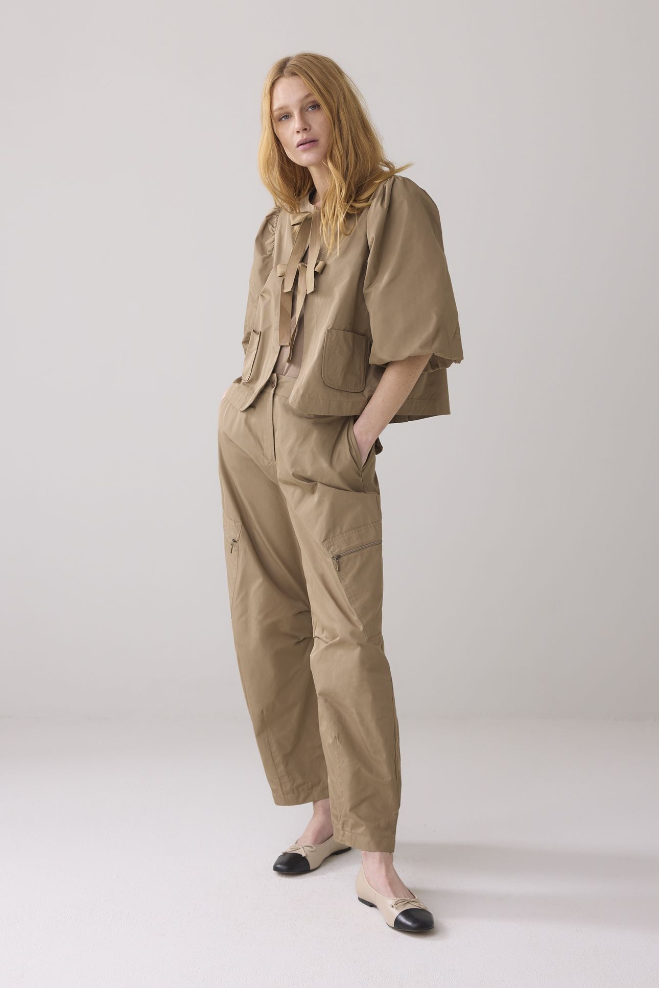 BLOUSE TAFT KHAKI 1