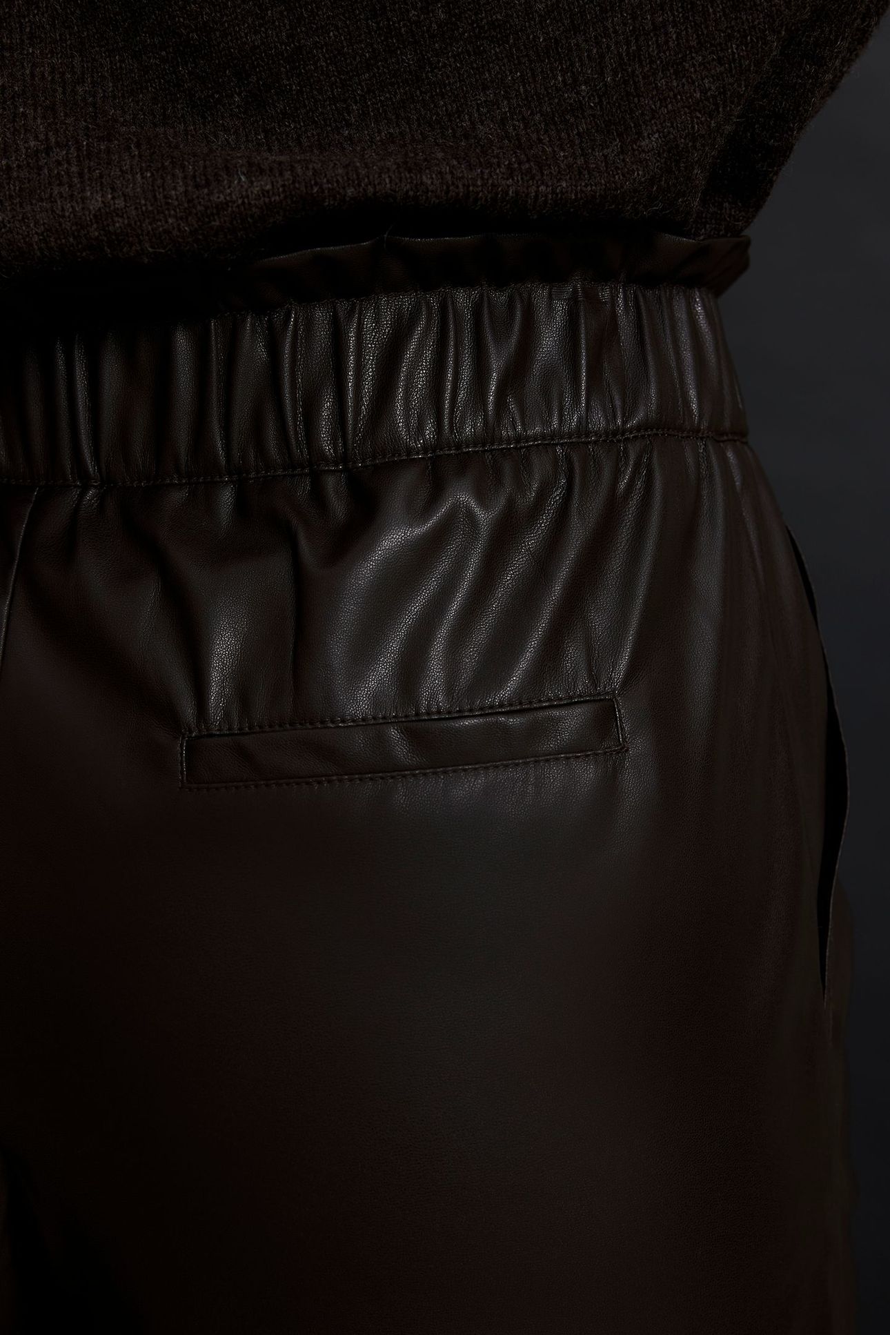 ALOIS SHORTS BLACK 5