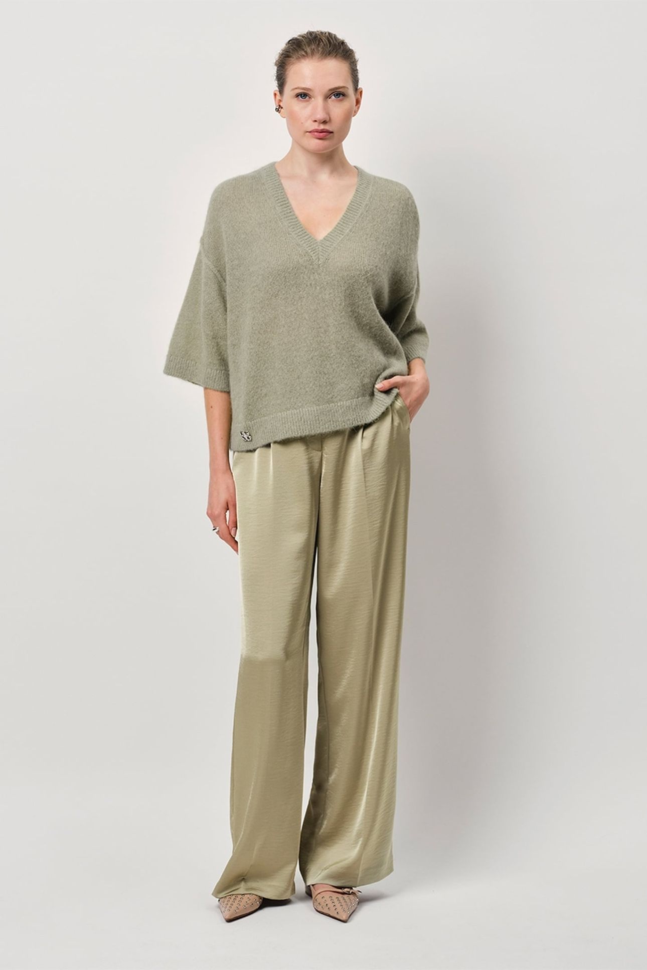 TALYA V-NECK SWEATER SUNLIT GRASS 1
