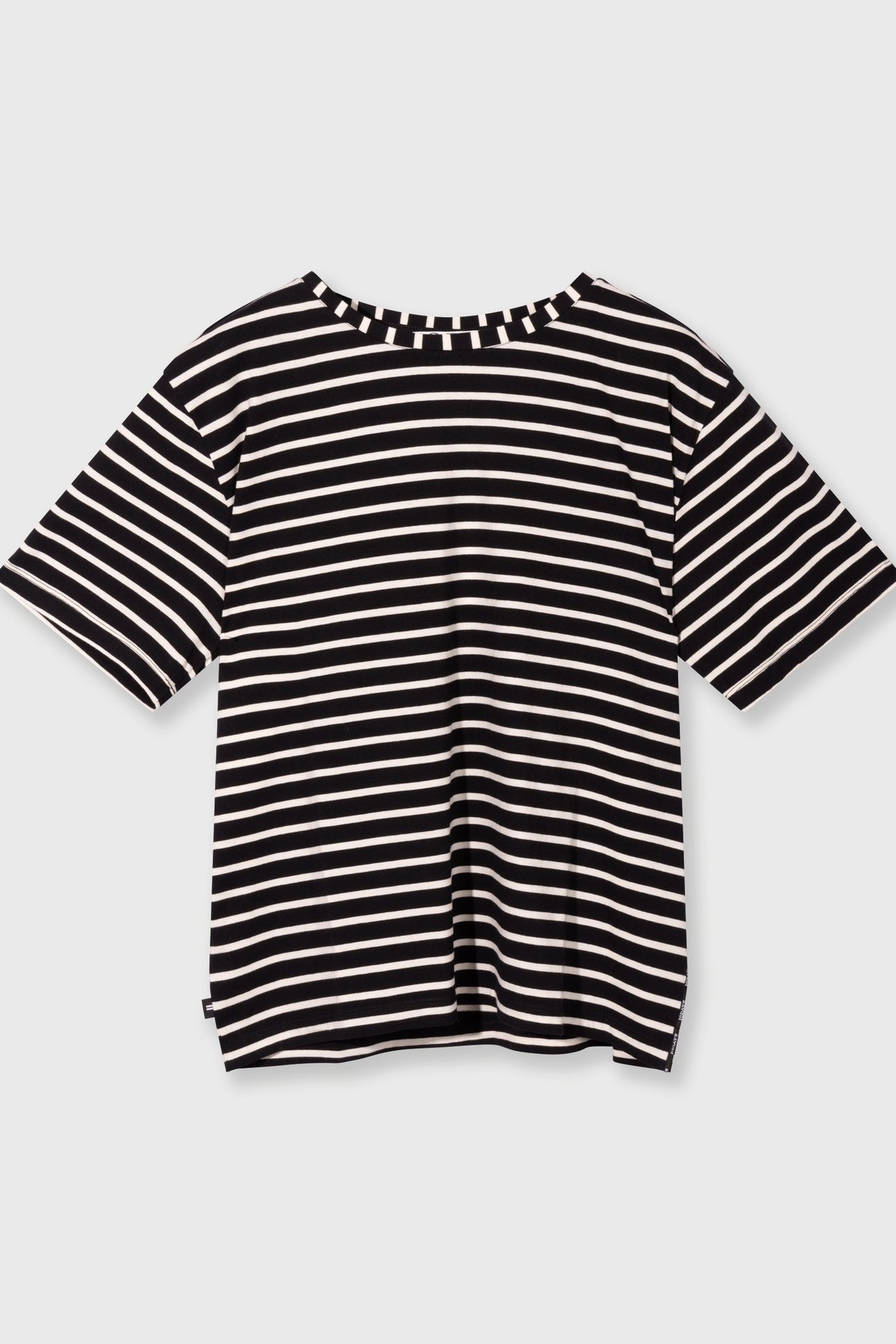 THE TEE STRIPES BLACK/WHITE 4