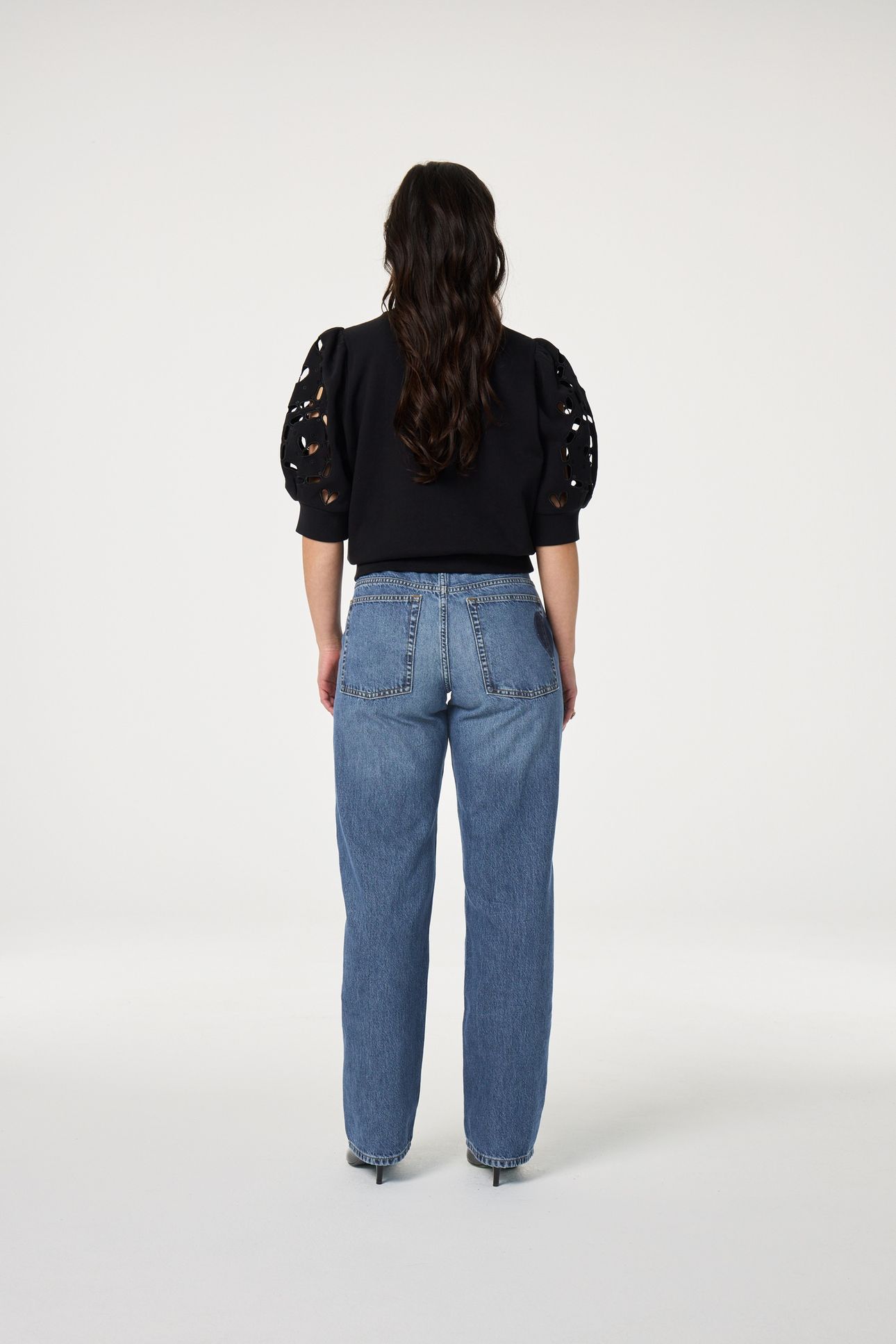 HENRIETTE SWEATER BLACK 2