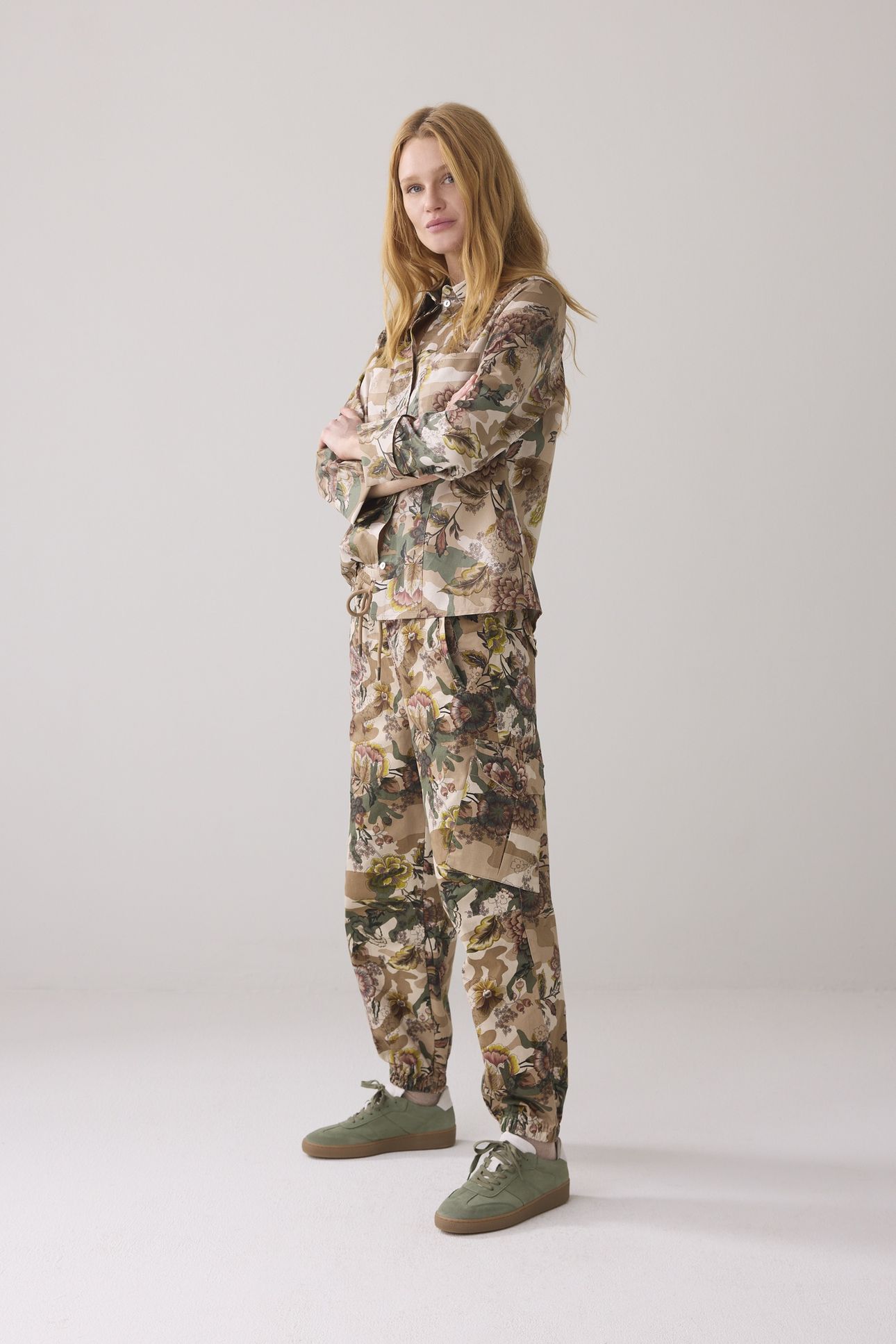 BLOUSE CAMOUFLAGE FLOWERS MULTICOLOUR 2