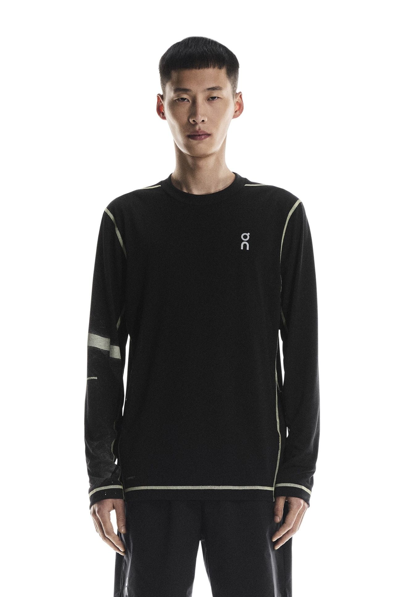 ACTIVE LONG-T GRAPHIC 1 M BLACK 2