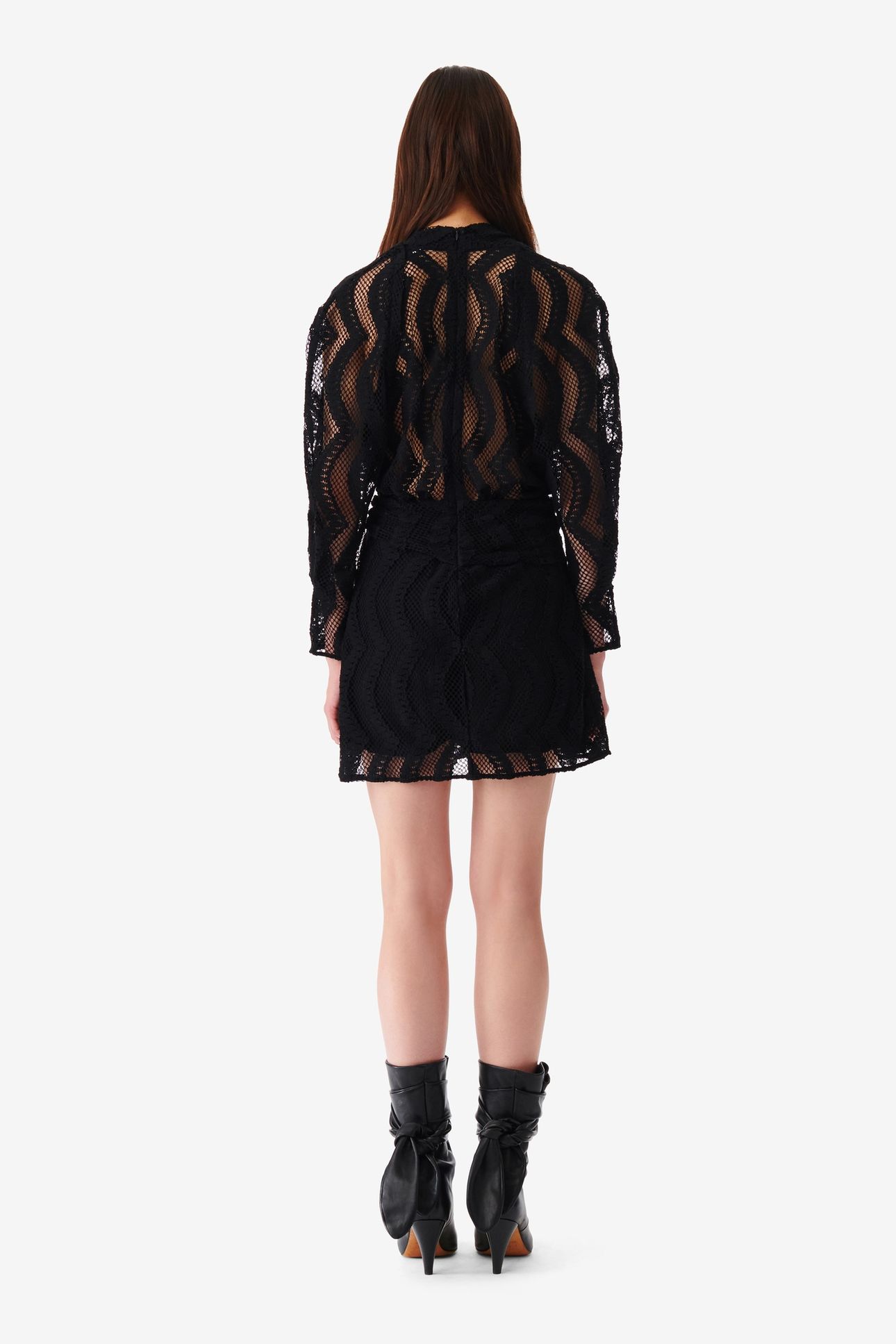 EMSI DRESS BLACK 2