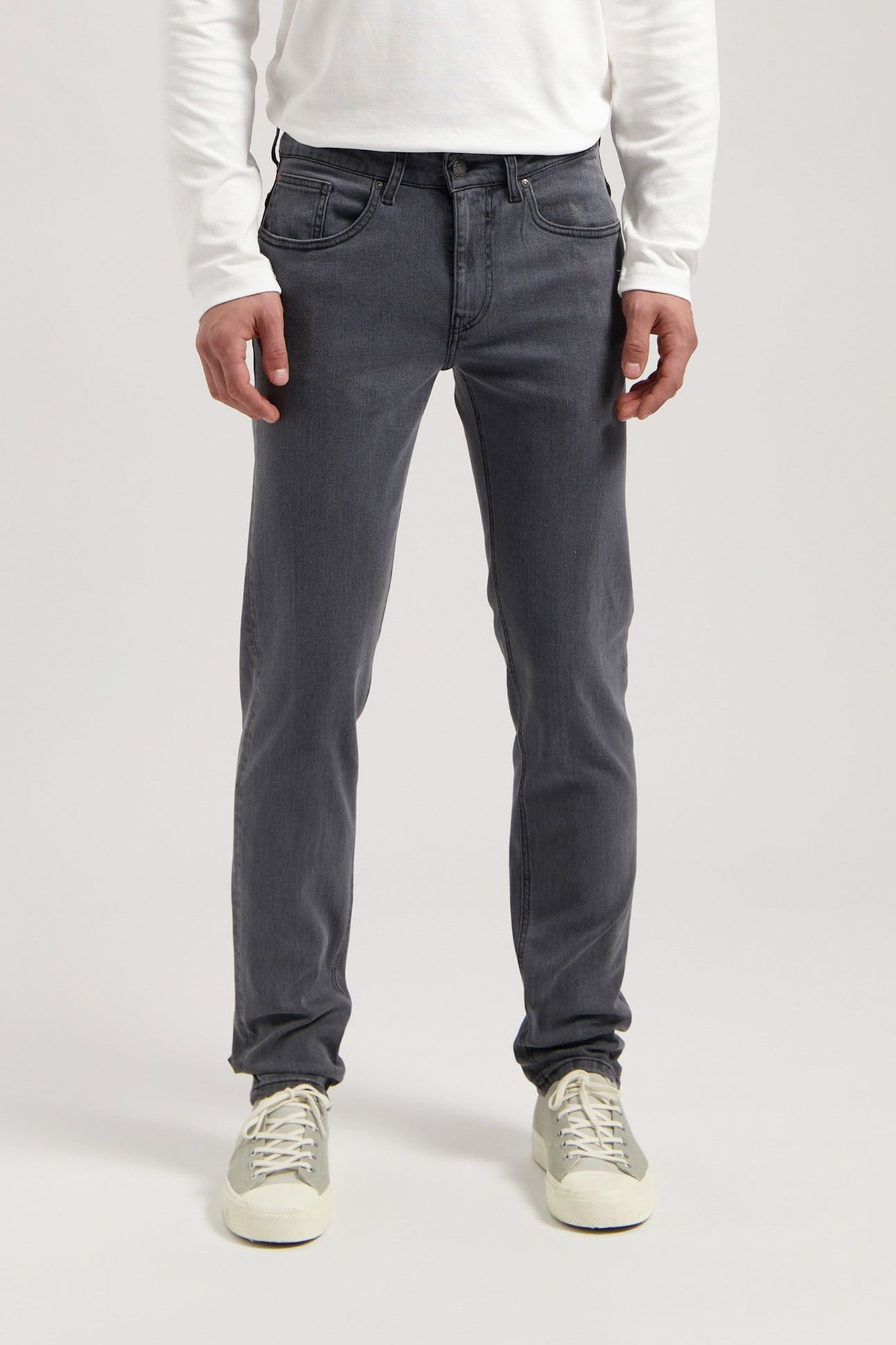 DUNN LOW TAPERED 03 GREY 1