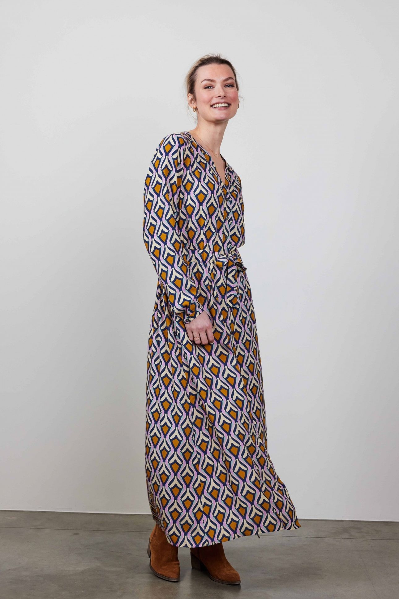 DRESS JOYFUL IN OFFWHITE WITH COSMIC DREAMS PRINT 2