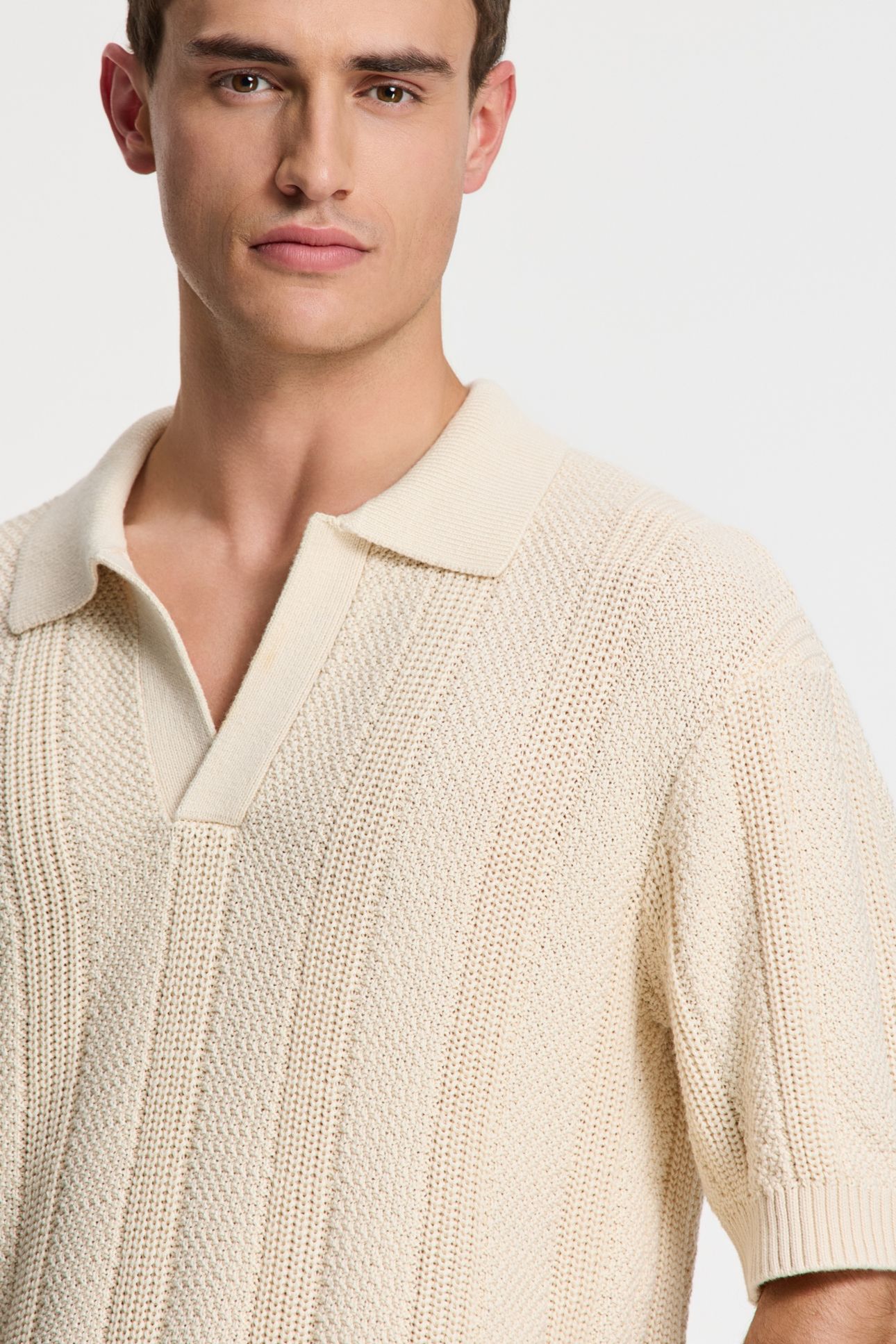 PITT KNITTED POLO SOLID BEIGE 5