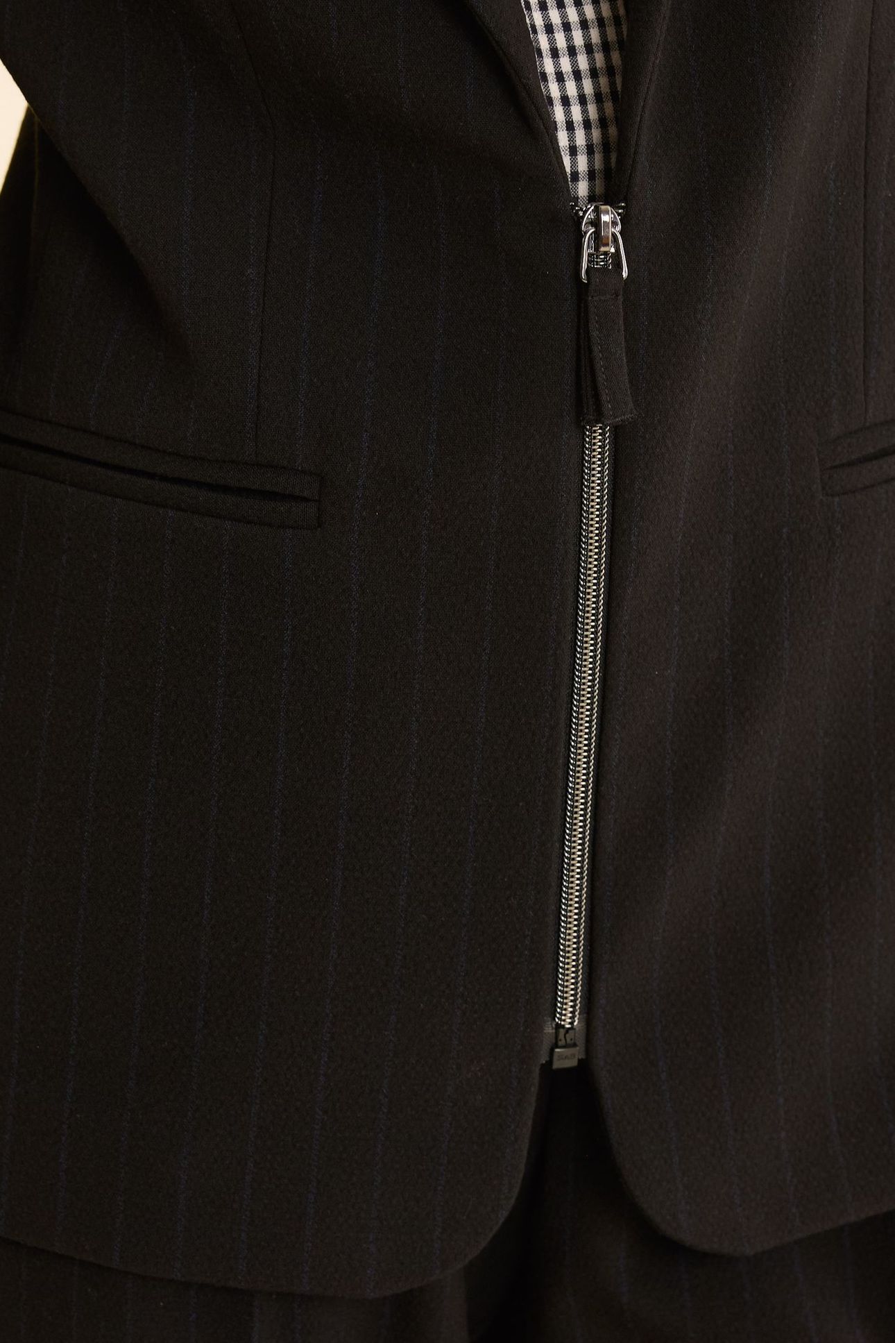 BLACK SUIT JACKET WITH BLUE PINSTRIPES BLACK 4