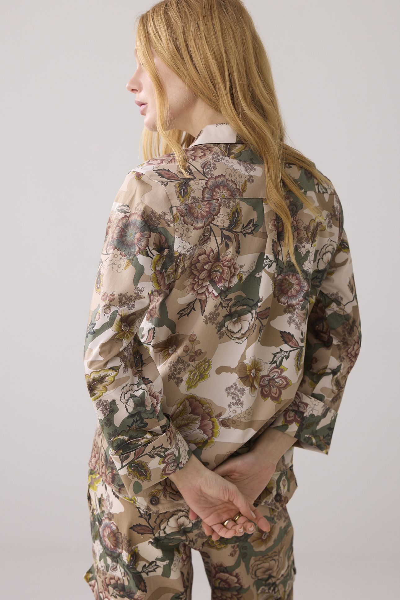 BLOUSE CAMOUFLAGE FLOWERS MULTICOLOUR 3