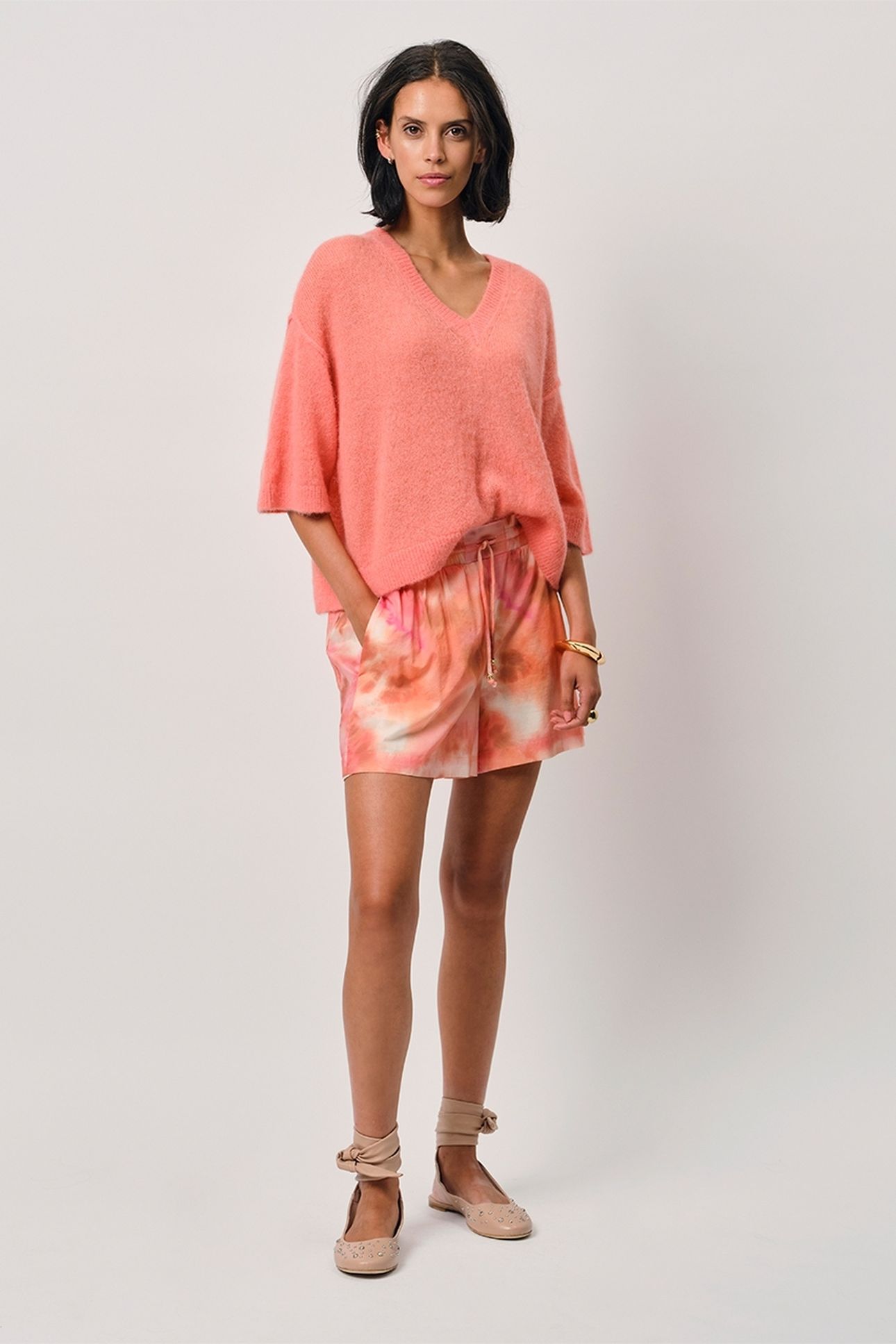 TALYA V-NECK SWEATER RADIANT APRICOT 1