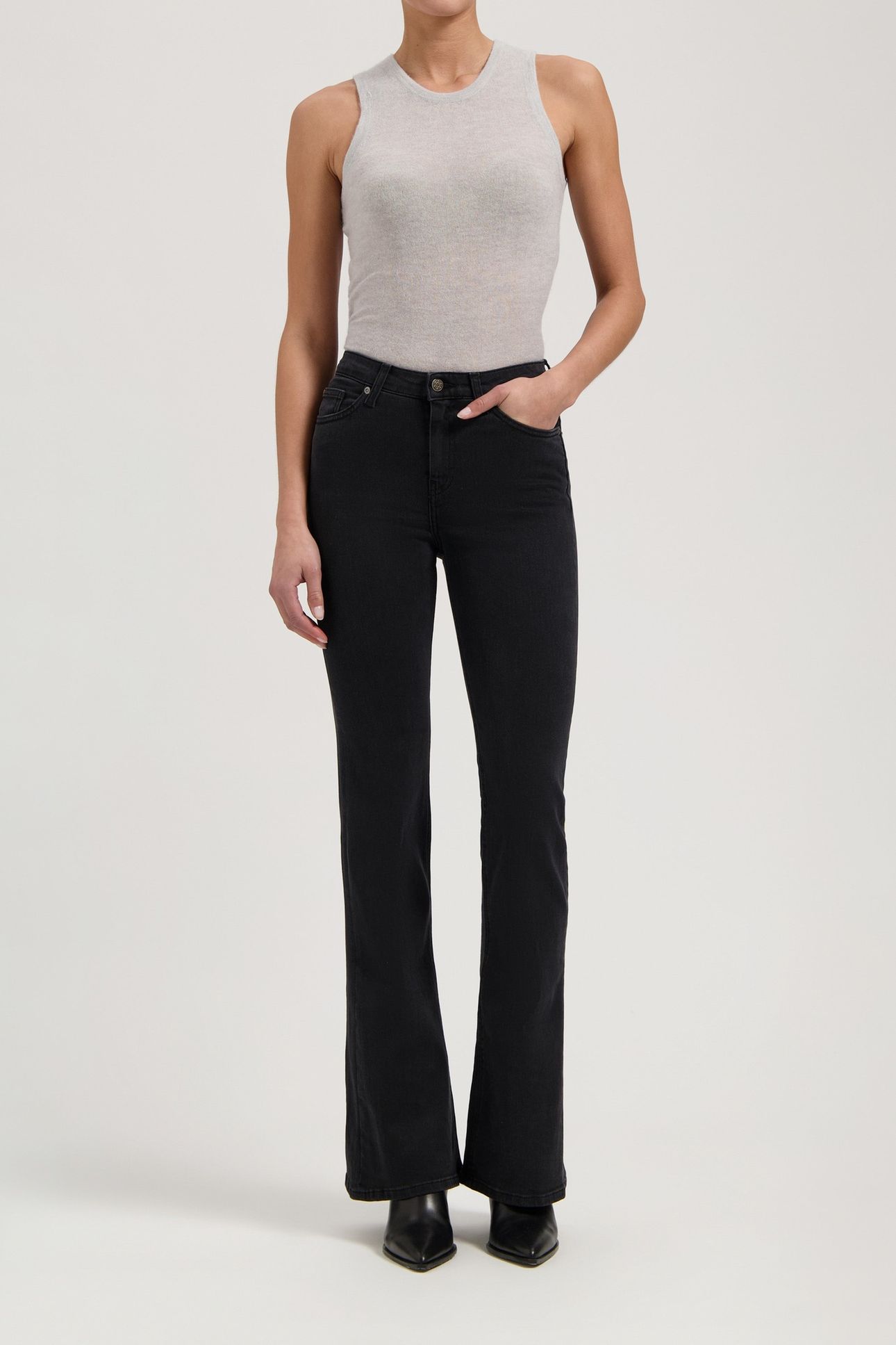 ISY HIGH FLARED STONE BLACK 2
