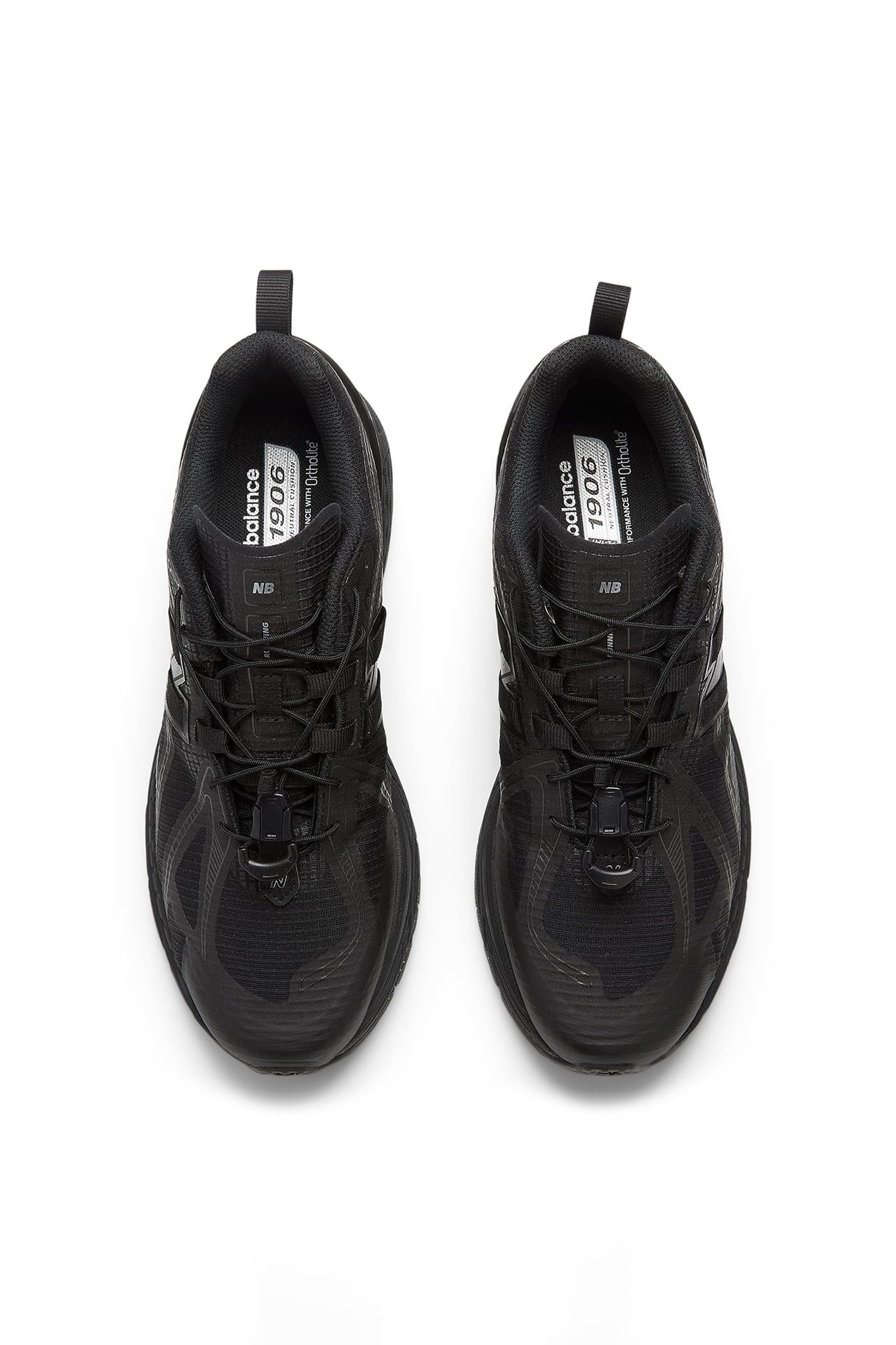 UNISEX 1906R BLACK 4