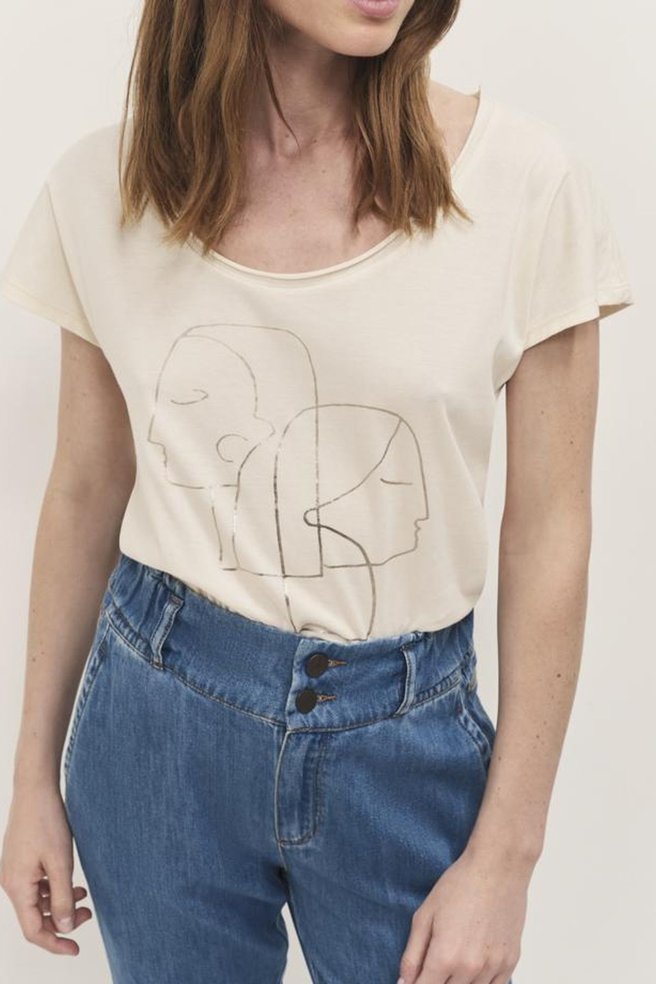MALIA - ECRU VISUAL DANCERS COPPER FOIL T-SHIRT 1