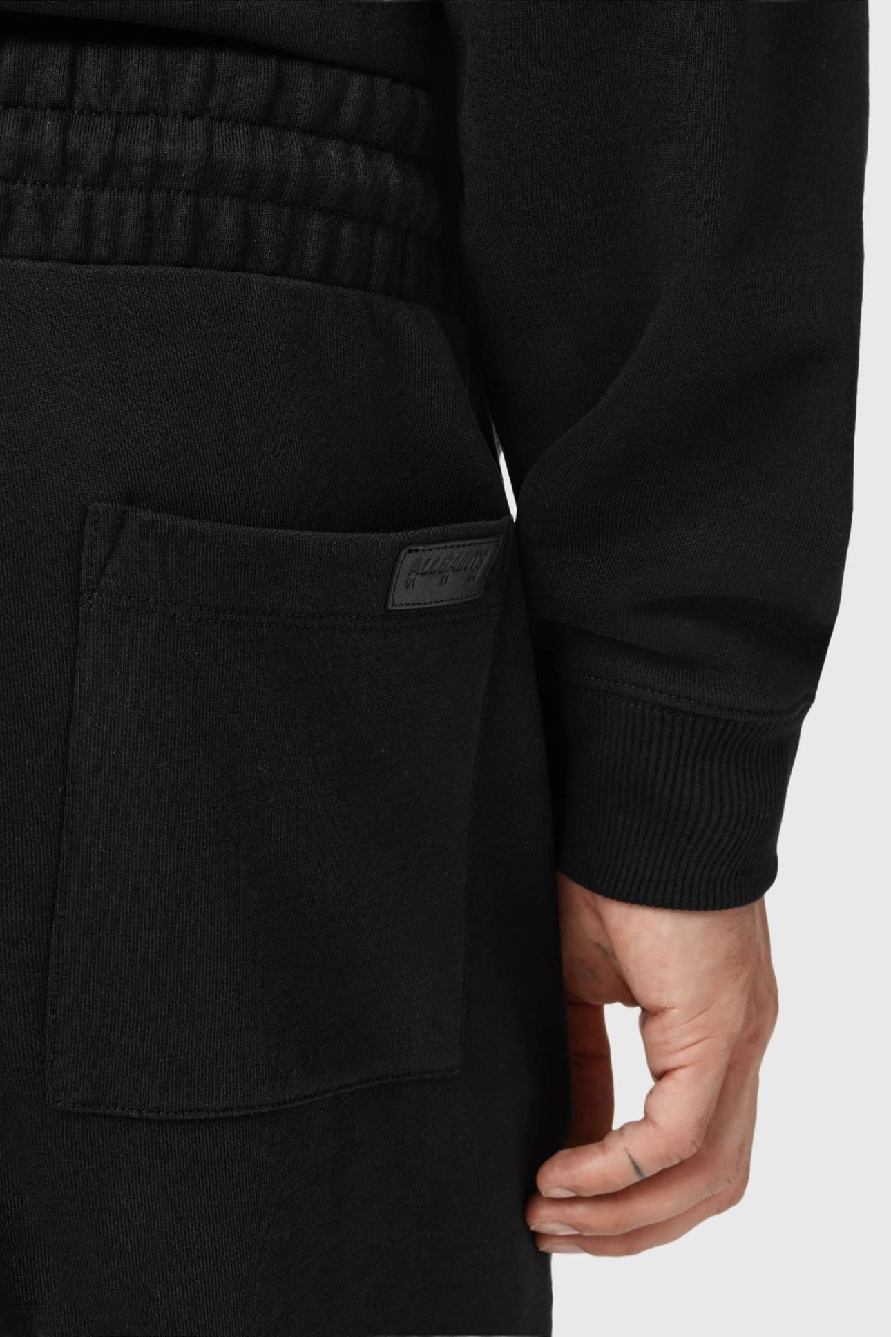 MILO SWEATPANT JET BLACK 7