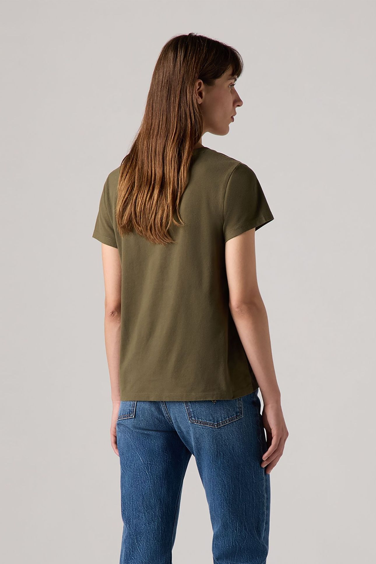 THE PERFECT V NECK TEE GREEN 2