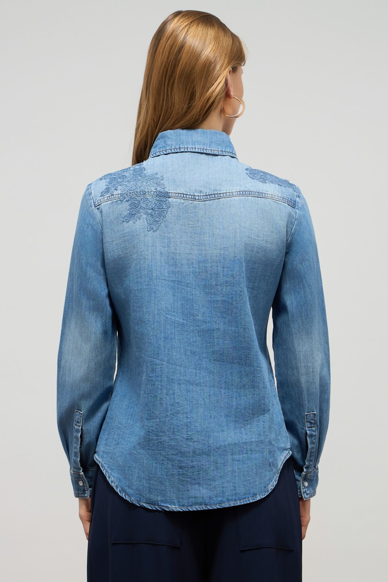 STONE WASHED DENIM SHIRT LIGHT BLUE 2