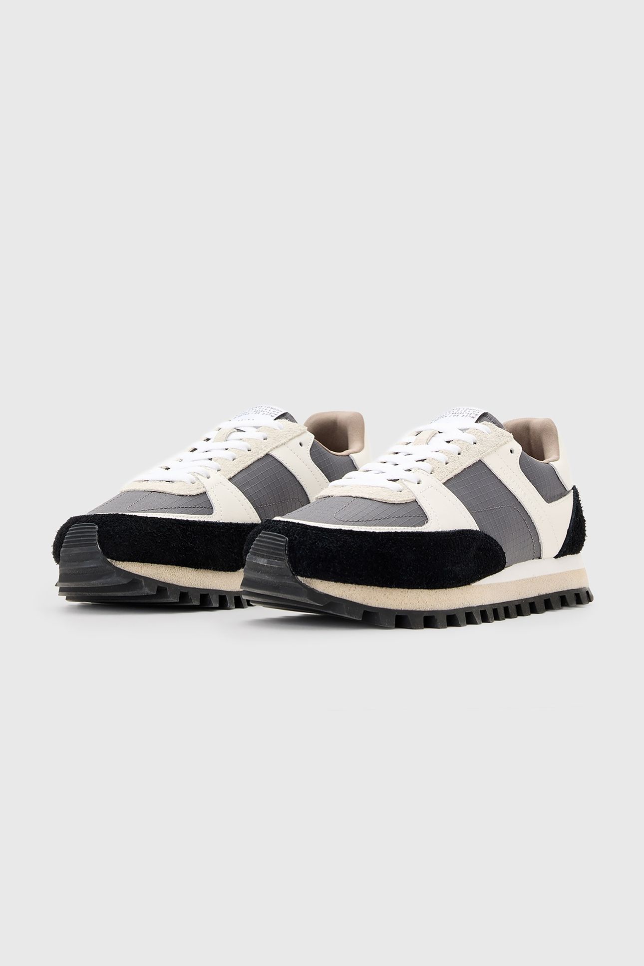 VIGGO LOW TOP WARM GREY/WHITE 2