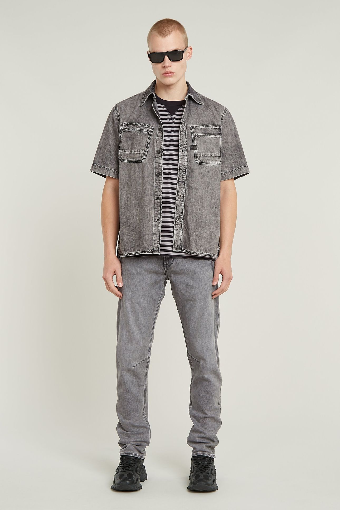 SLANTED DOUBLE POCKET REGULAR SHIRT S/S SUN FADED GRAPHITE G 1