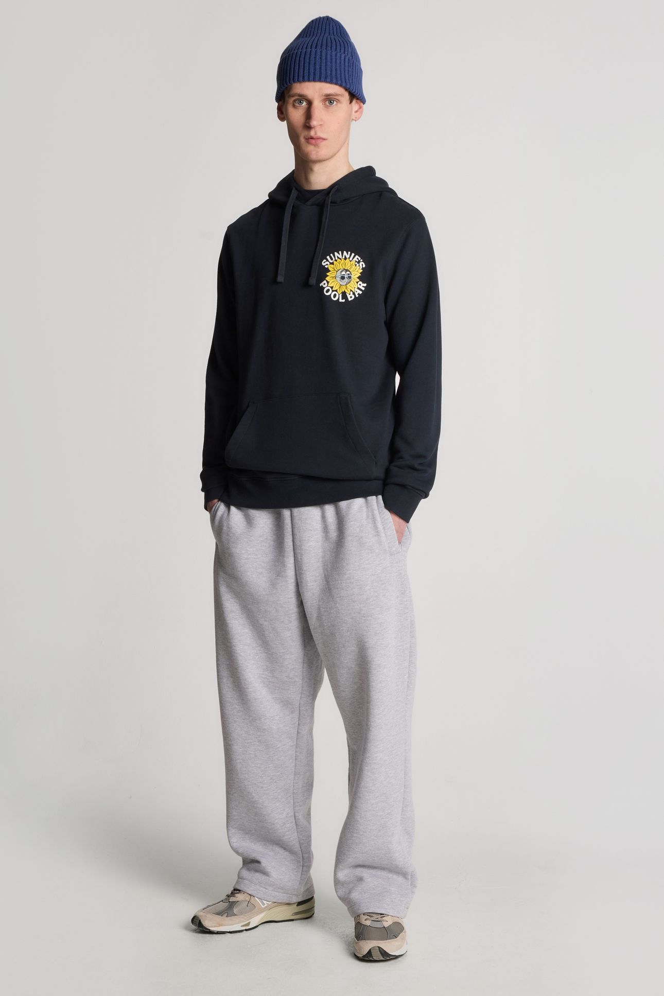 SUNNIES POOL BAR GRAPHIC PULLOVER HOODIE DARK NAVY 1