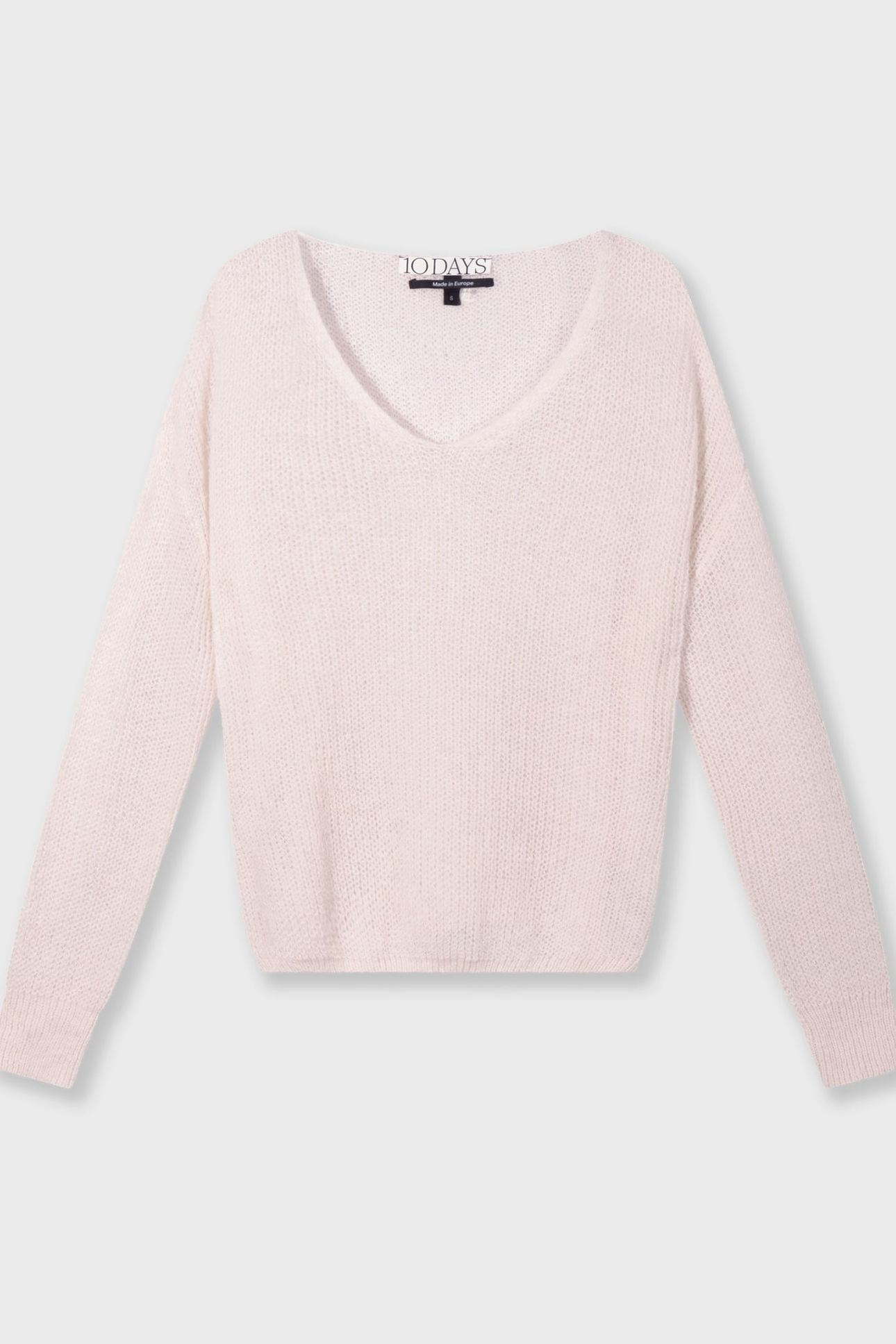 DEEP NECK KNIT SWEATER MARSHMALLOW 1