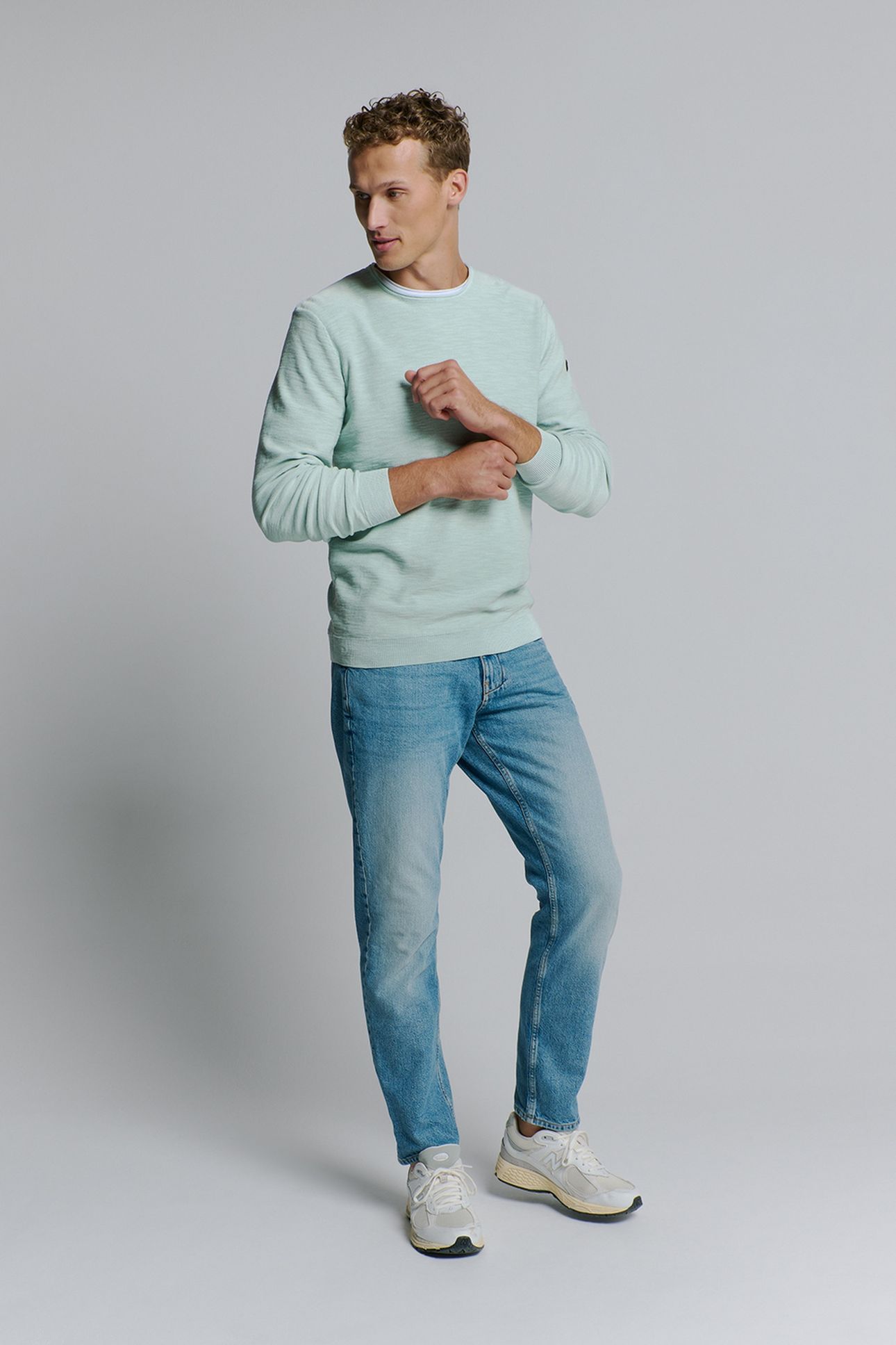 PULLOVER CREWNECK GARMENT DYED + STONE WASHED ICE 4