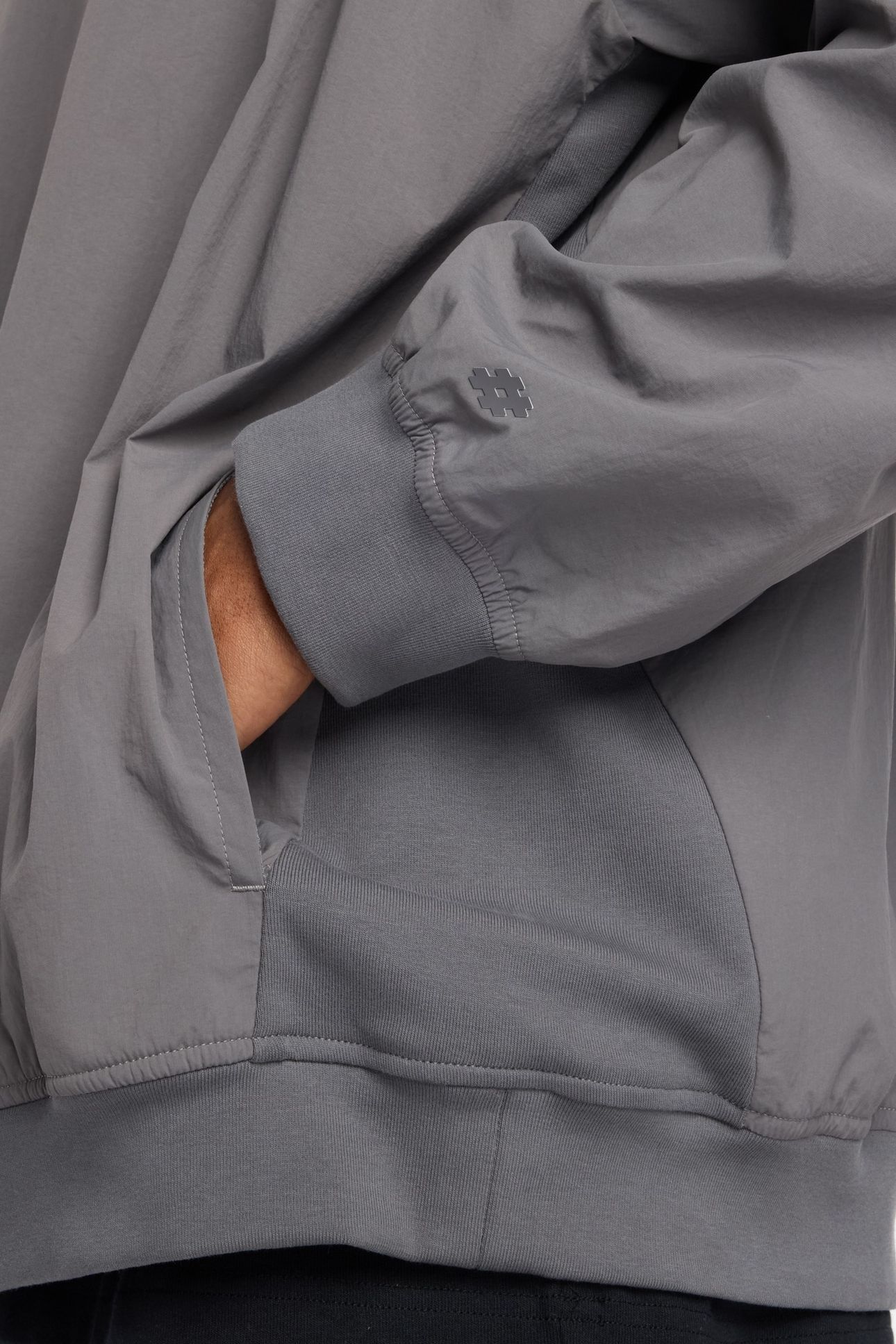 NUMERIC WOVEN CREW CASTLRCK 7