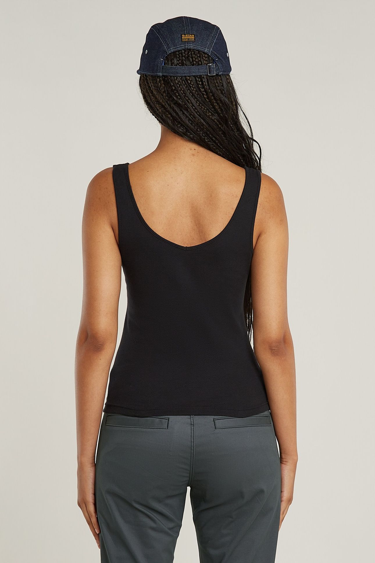 ASYMMETRICAL ZIP SLIM TANK TOP DK BLACK 3