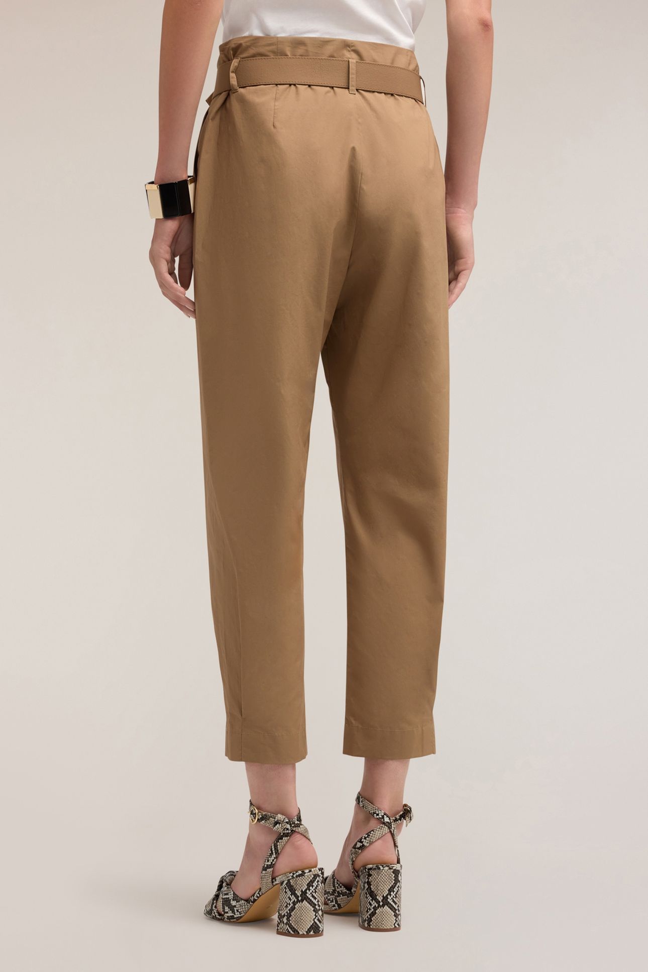 BARREL LEG CHINOS BEIGE 3