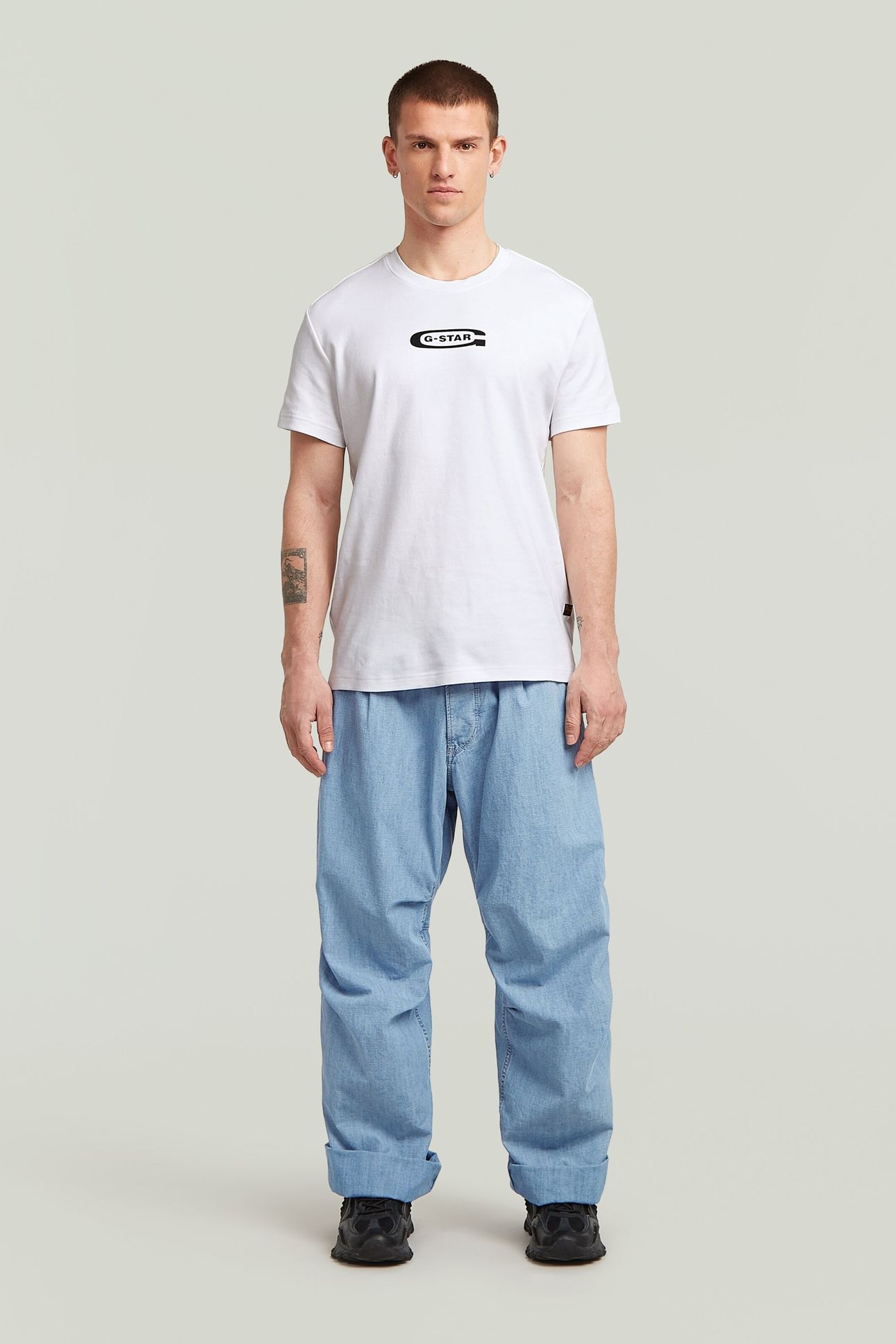 PLEATED 3D DENIM PANT LIGHT/PASTEL BLUE 1