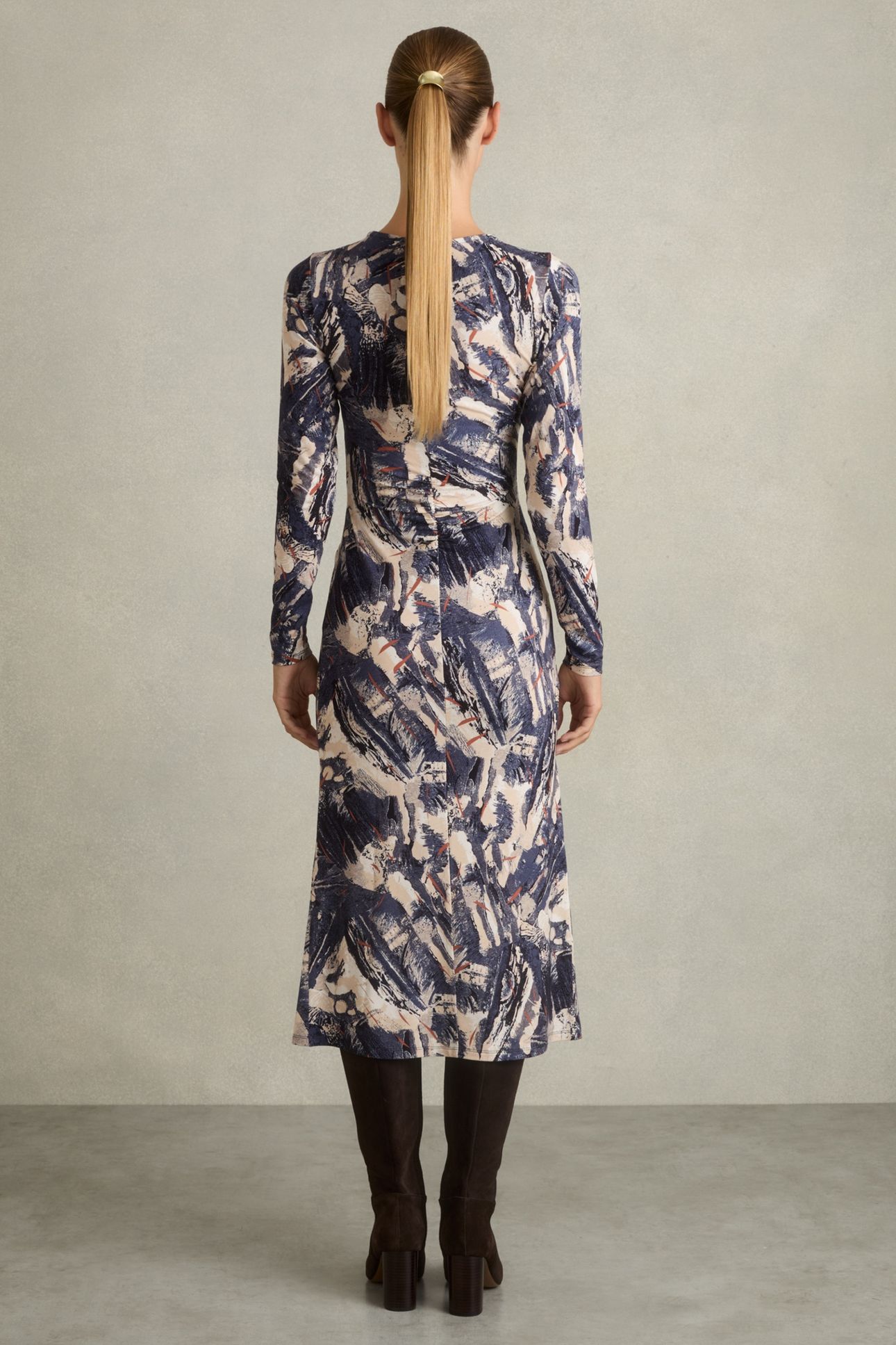 RUCHED PRINT MIDI NAVY/NEUTRAL 2