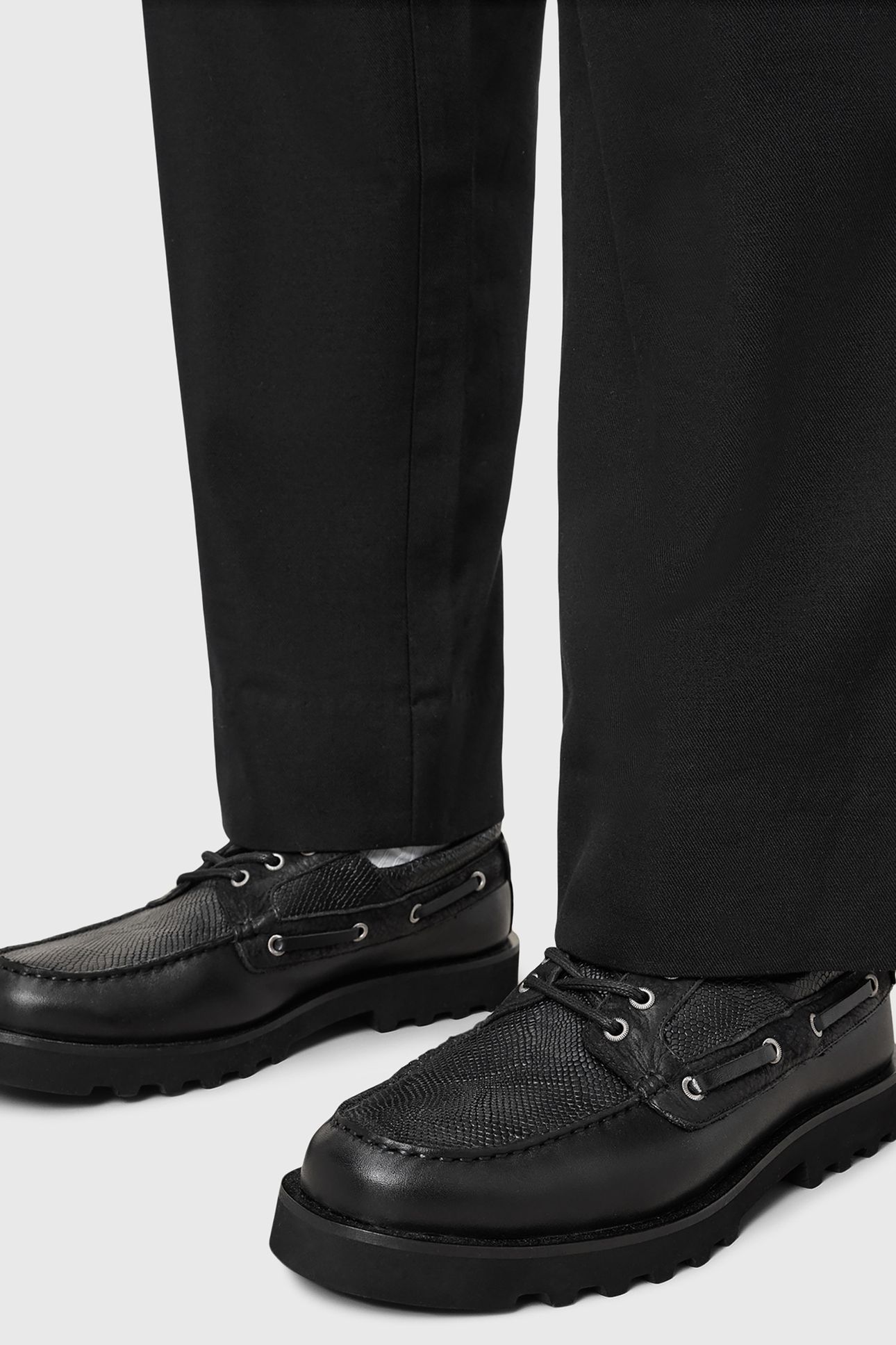 SKIFF SHOE BLACK 5