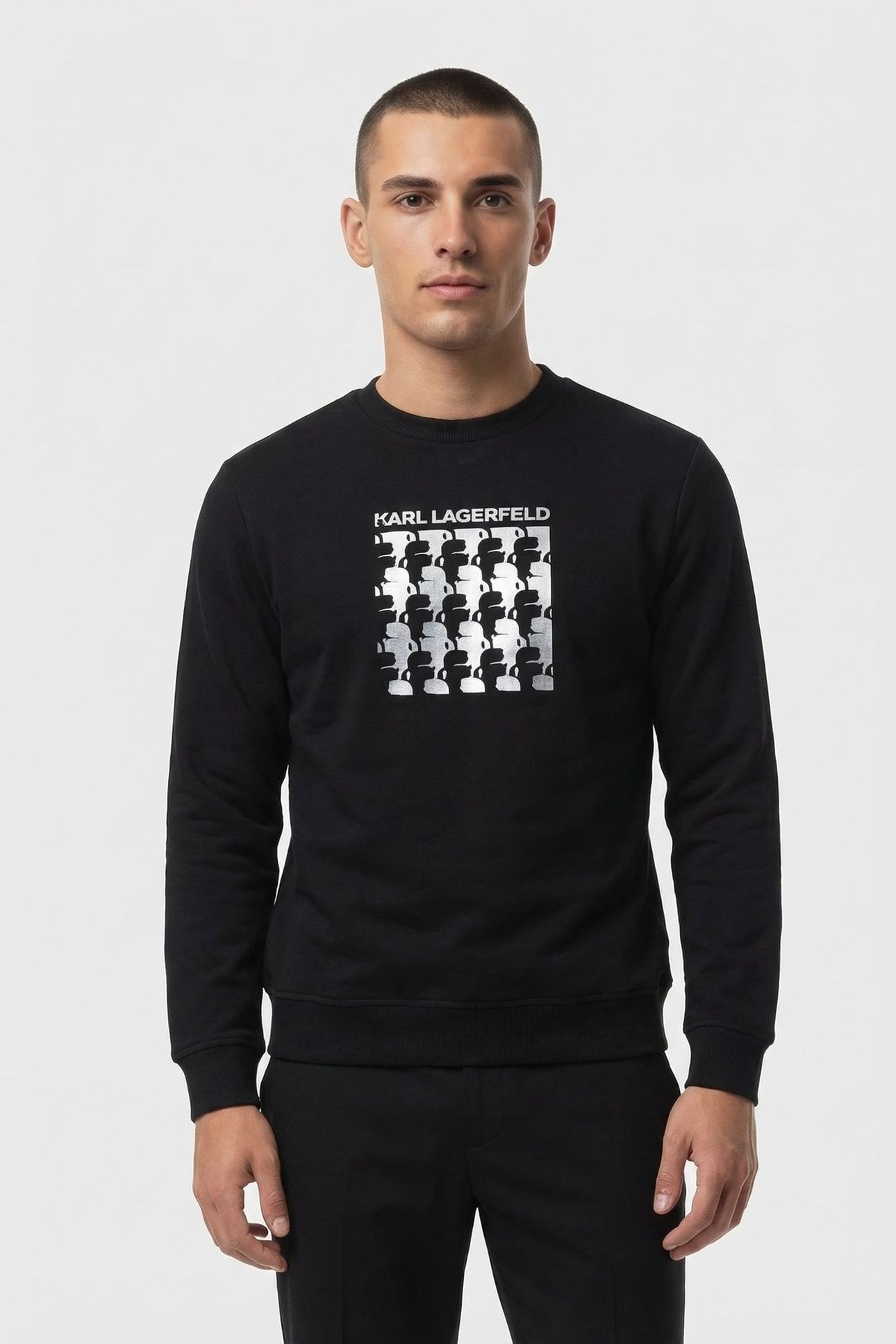 BLACK SWEAT CREWNECK 1