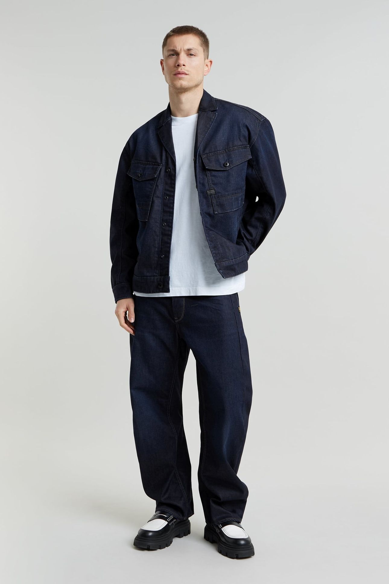 BEND JACKET WORN IN DEEP FRISIAN NIGHT 1