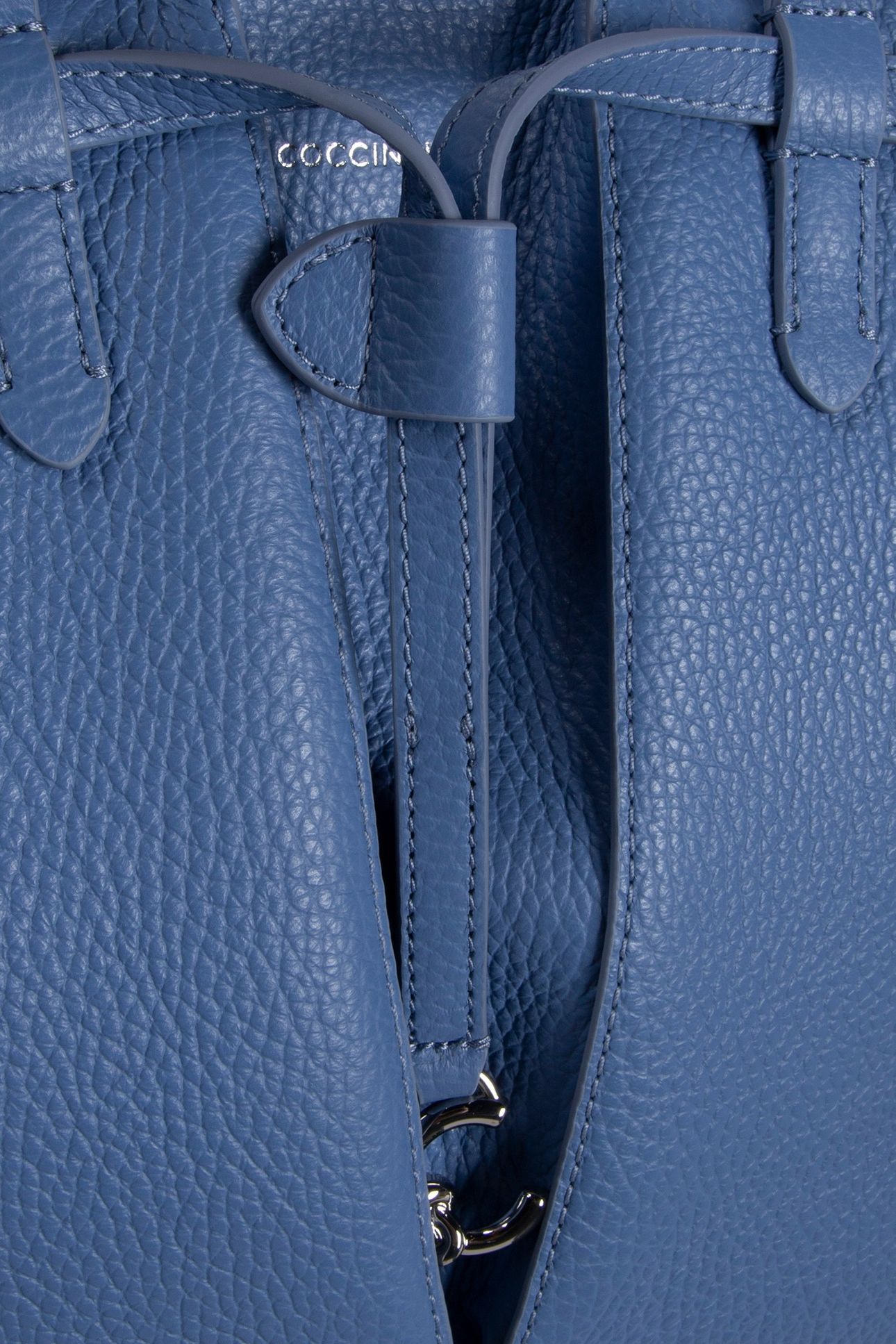MEDIUM LEATHER TOTE BAG IN BLUE 5