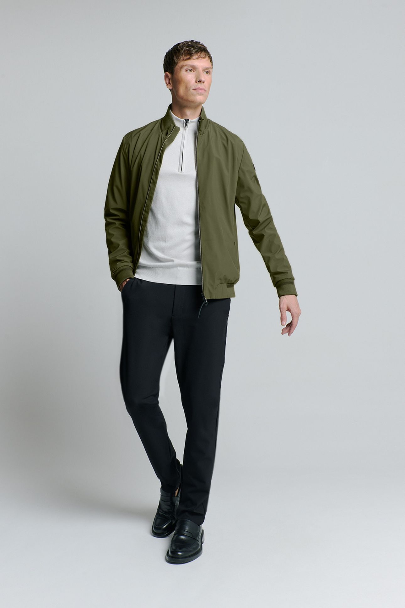 JACKET SHORT FIT CLEAN SOFT DARK MOSS 2
