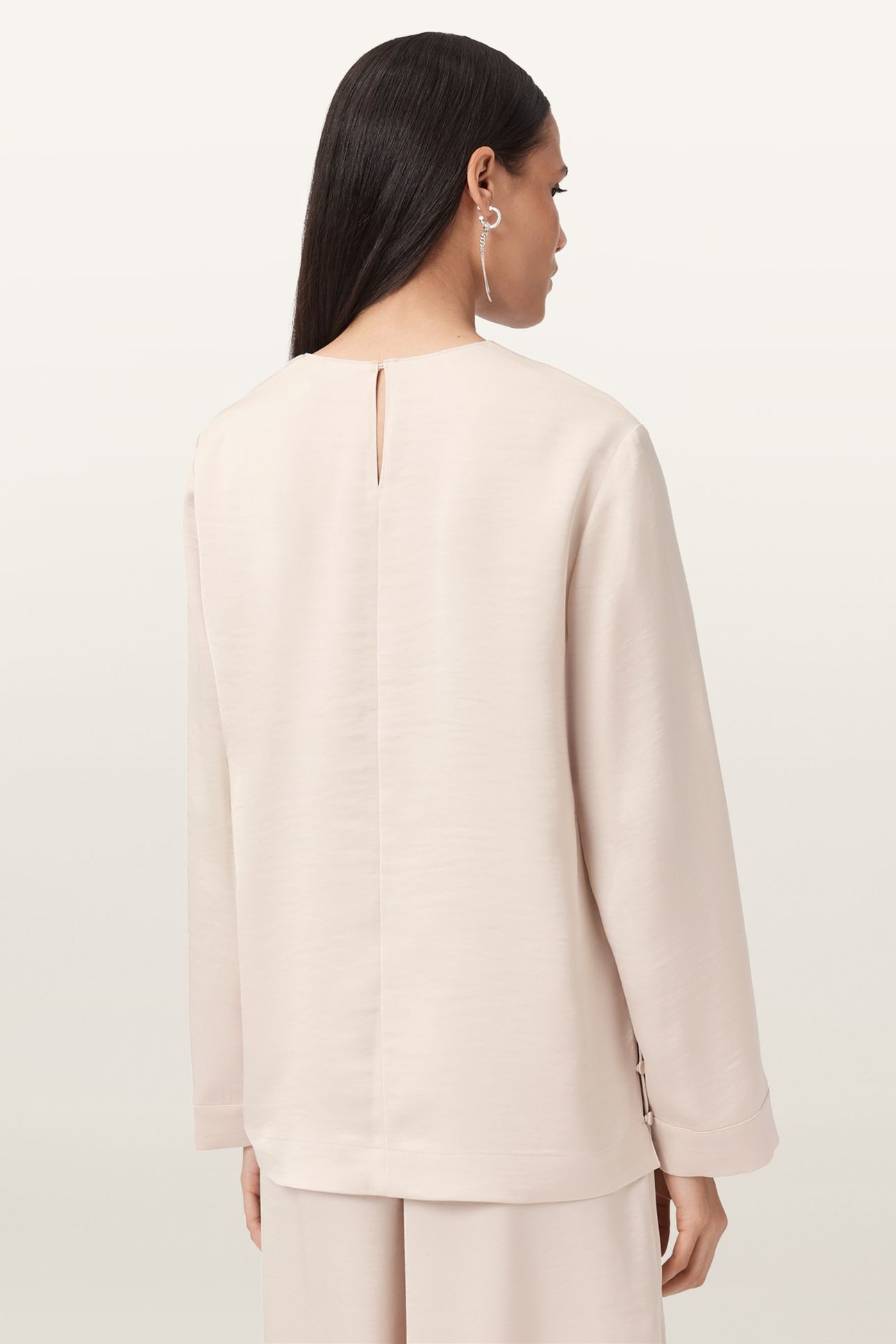 LEANNE TOP ANTIQUE WHITE 3