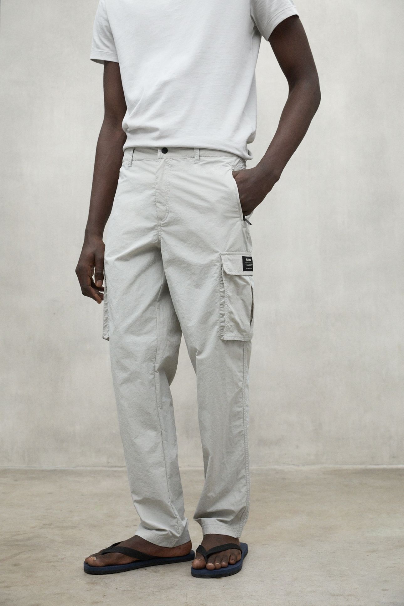 ALISTEALF PANTS LIGHT GREY 2