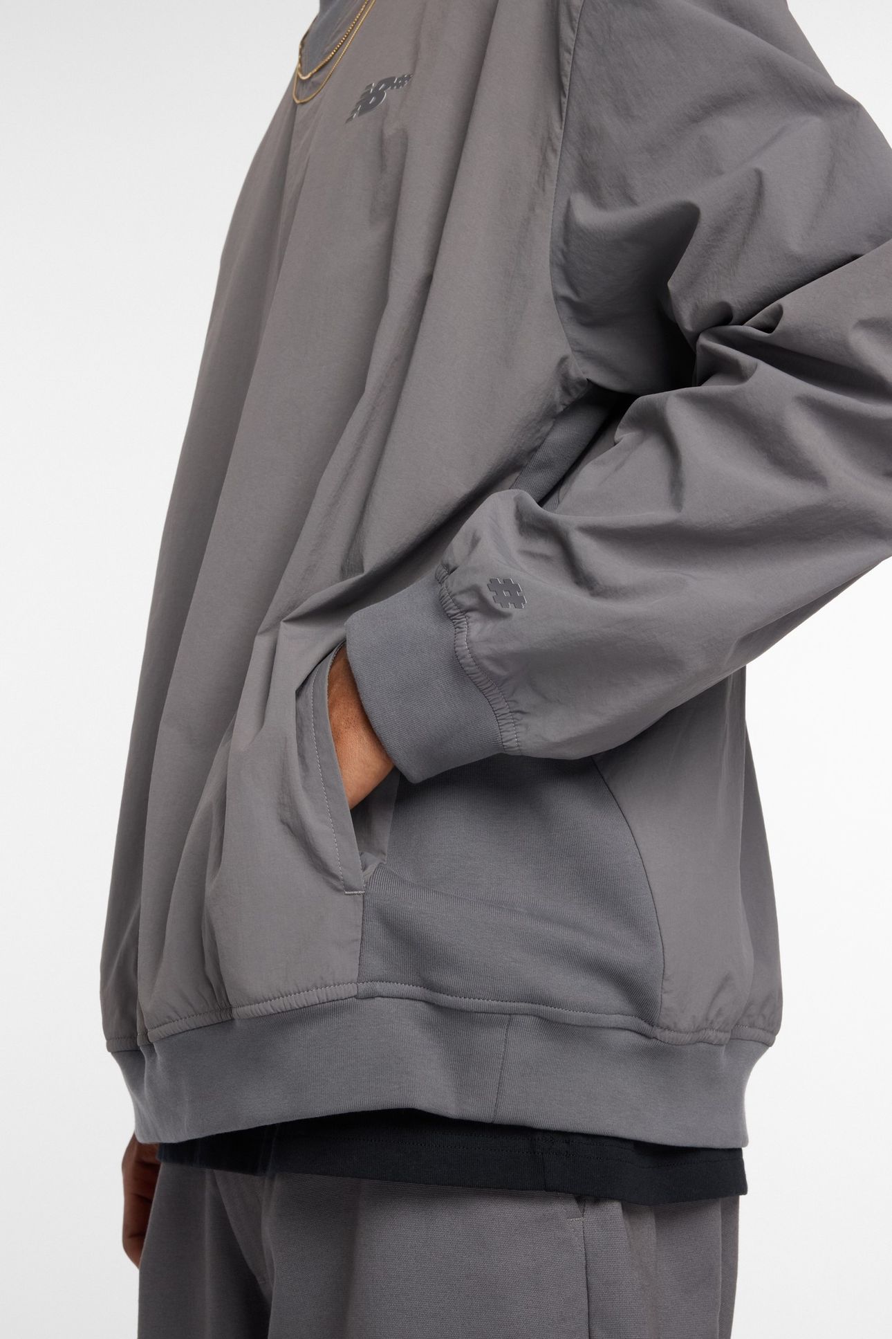NUMERIC WOVEN CREW CASTLRCK 6