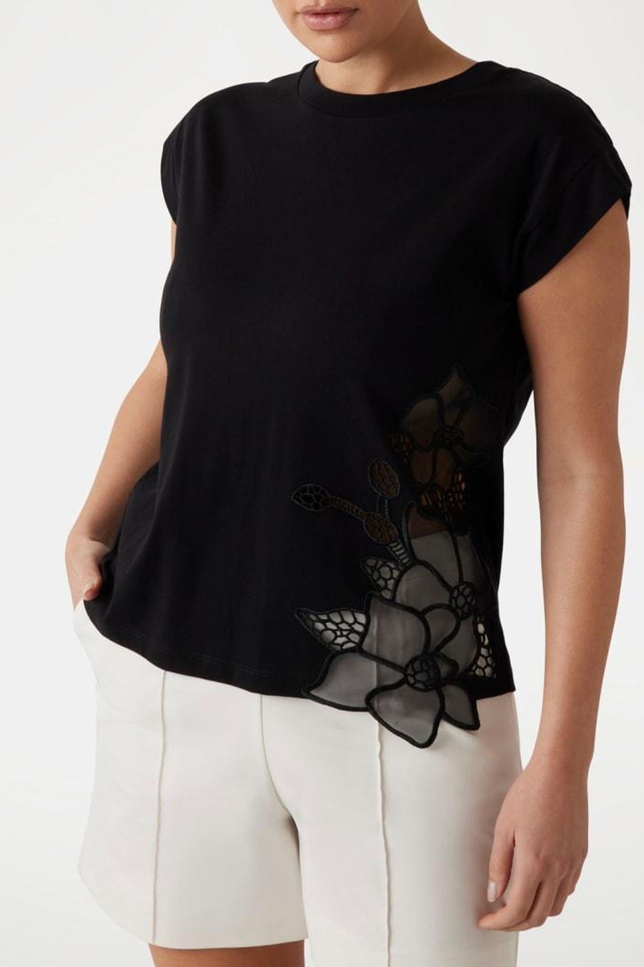 MARCIANO BY GUESS NADJA ROUND NECK TSHIRT JET BLACK 2