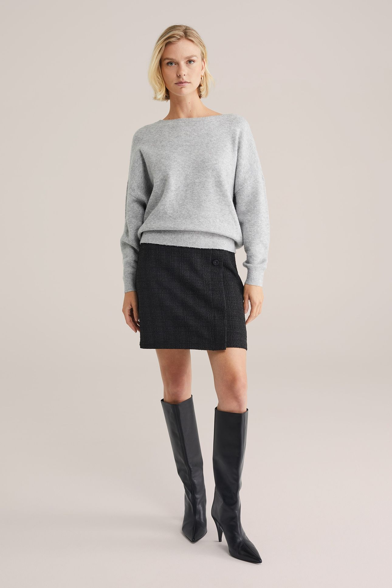 SKIRT MINI LENGTH BLACK 3