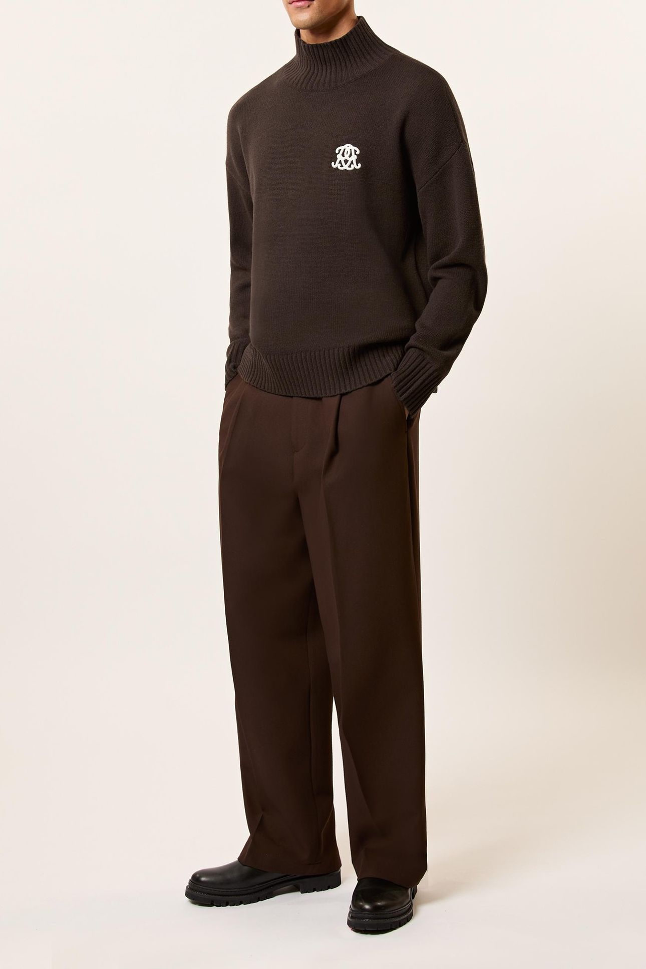 LS EMBROIDERED KNITTED STAND NECK JUMPER DARK BROWN 3
