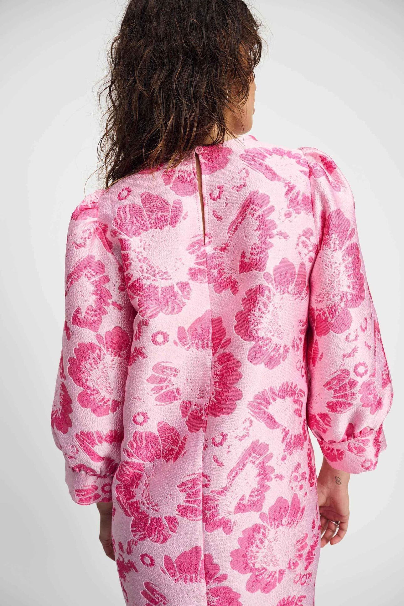 DRESS - FLORAL JACQUARD RASPBERRY 5