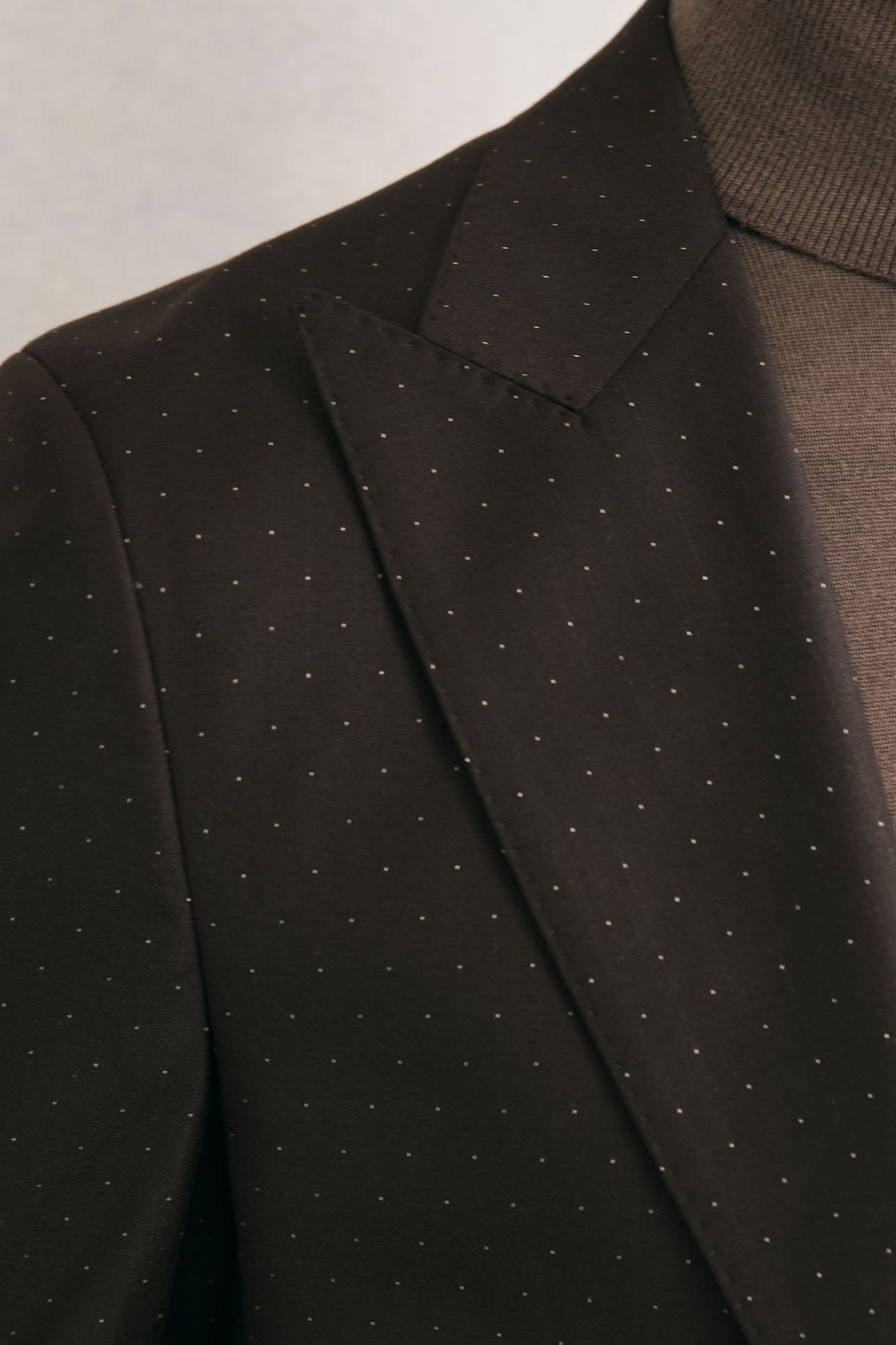 SB 1B DOT JACKET BROWN 6