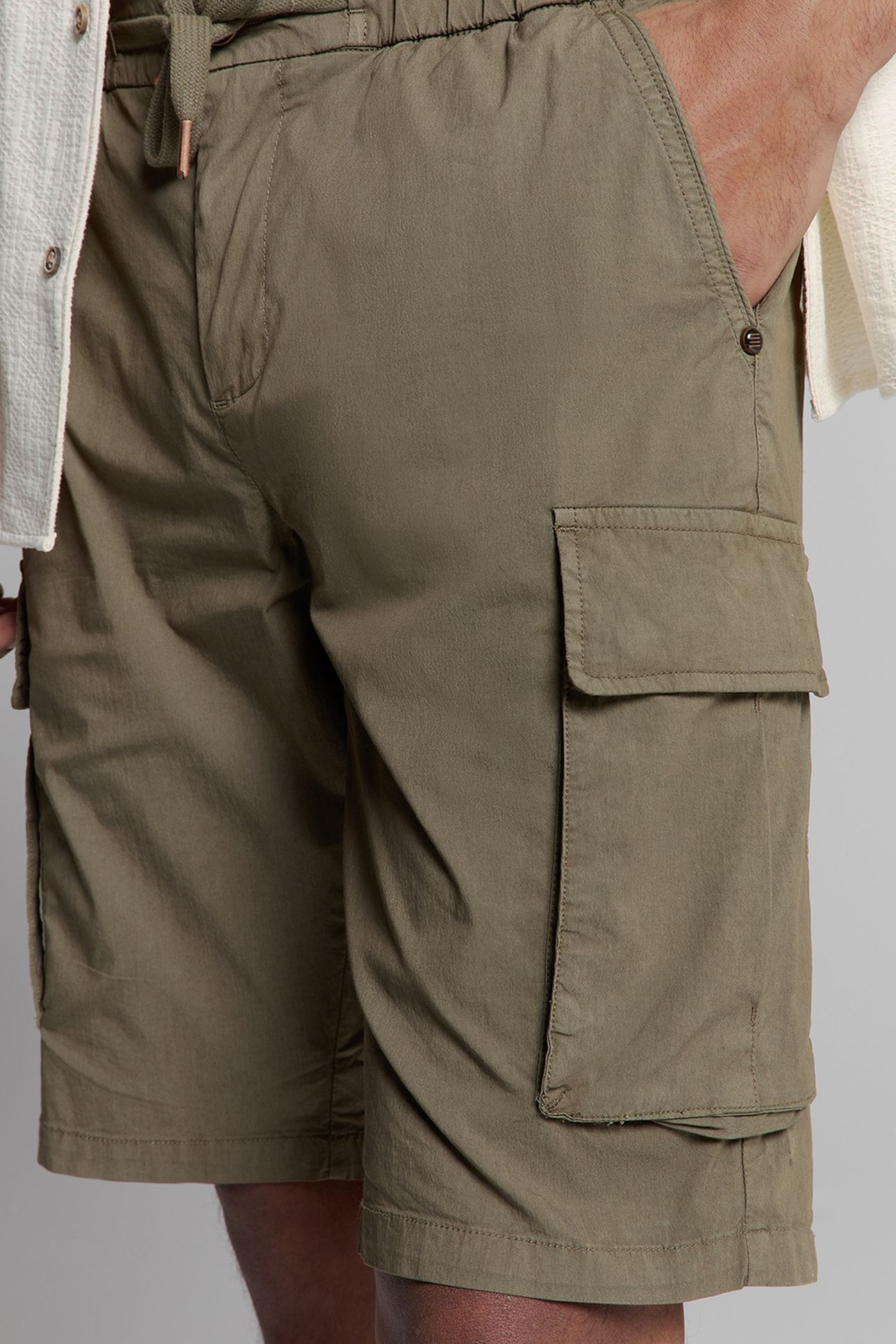 SHORT STRETCH CARGO GARMENT DYED DARK MOSS 2