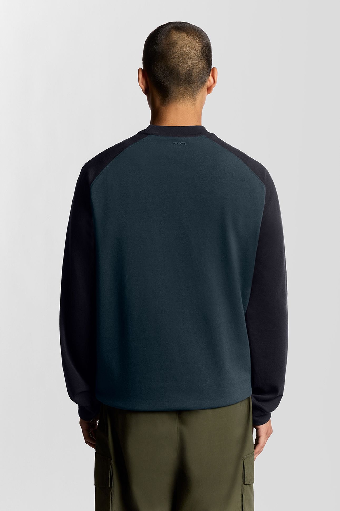 HALF RAGLAN HYBRID SWEATSHIRT DARK NAVY 3