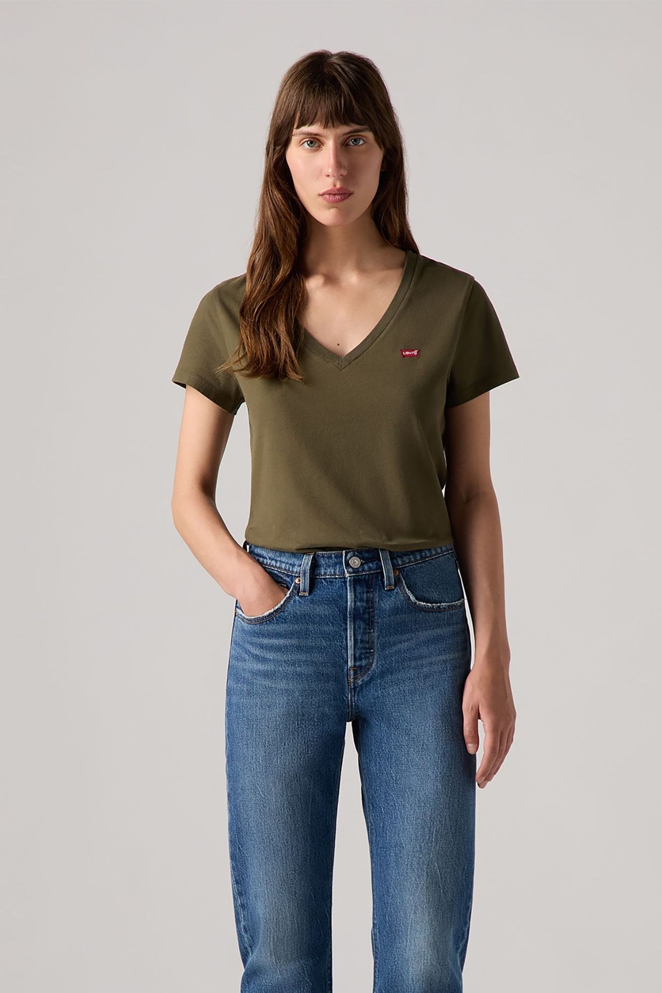 THE PERFECT V NECK TEE GREEN 1