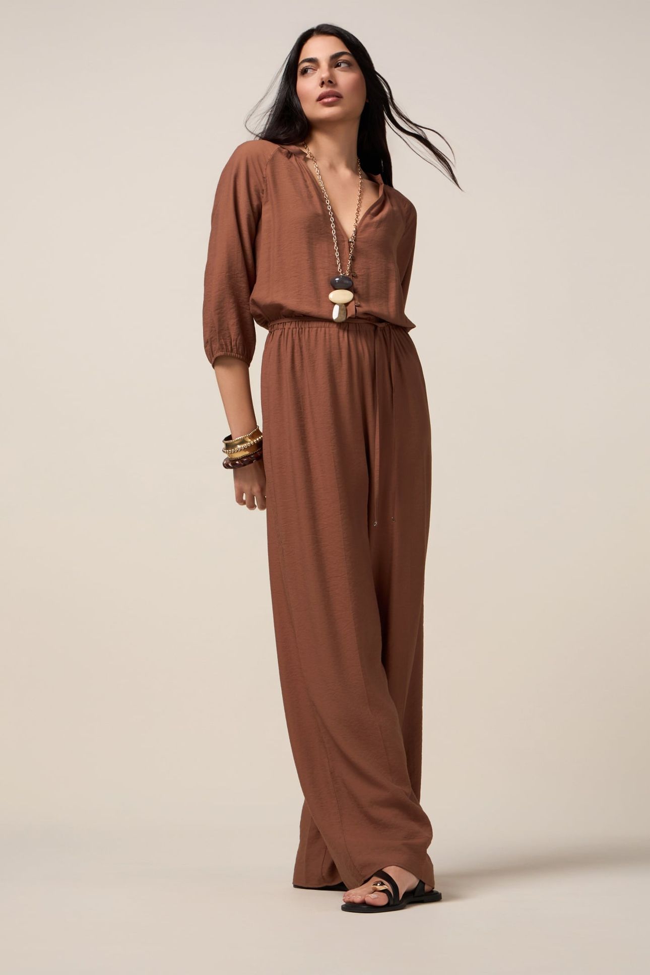 FLUID JUMPSUIT WITH V-NECK BROWN 1