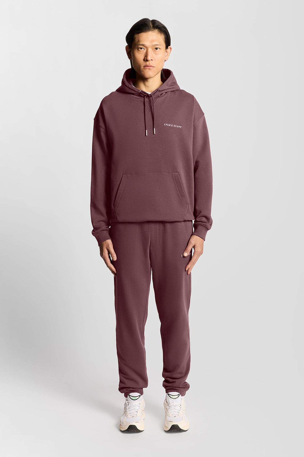 SCRIPT BRUSHBACK PULLOVER HOODIE DUSKY MAROON 1