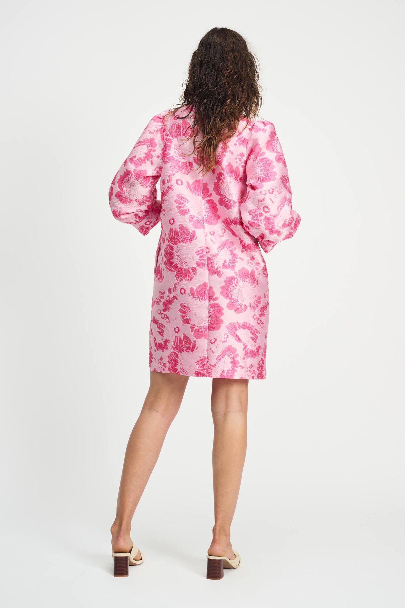 DRESS - FLORAL JACQUARD RASPBERRY 3